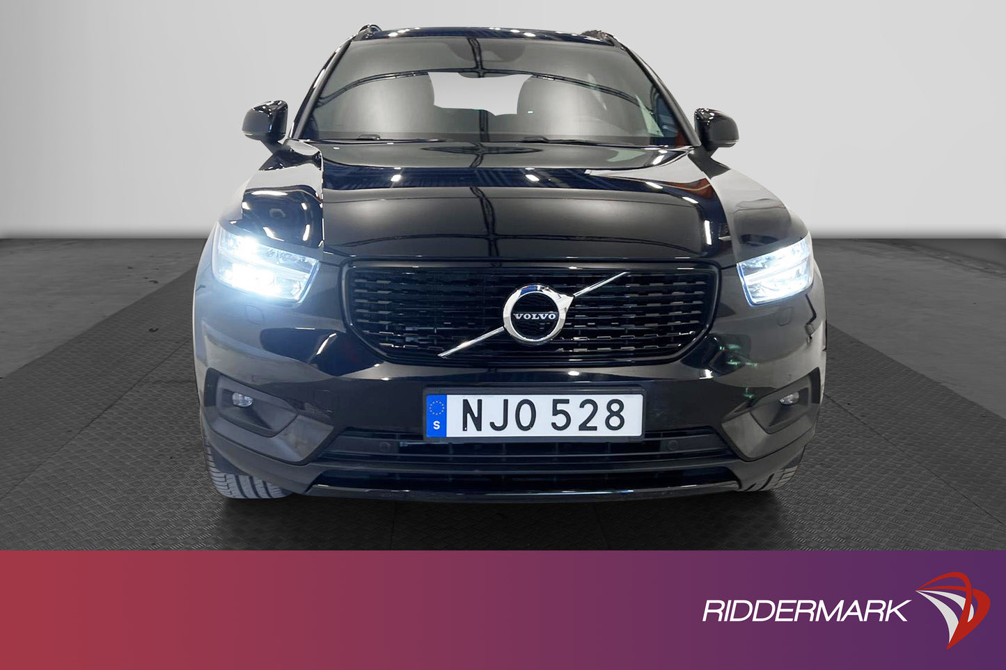 Volvo XC40 T5 Recharge 262h R-Design B-Kamera Panorama H/K