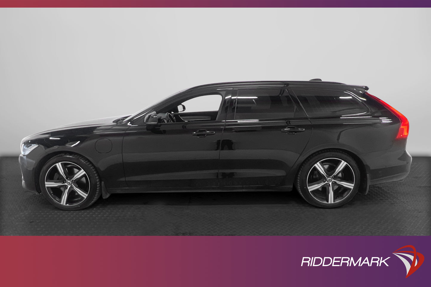 Volvo V90 T8 TwEn AWD 392hk R-Design VOC Bkamera Drag