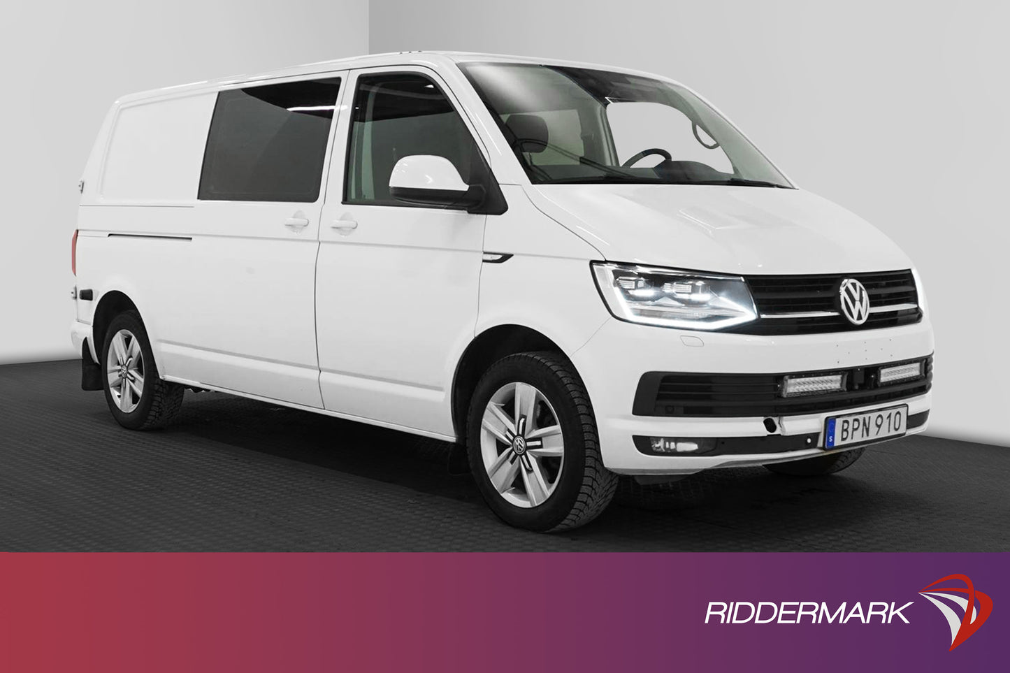 Volkswagen Transporter Kombi 2.0TDI Automat Lång Drag