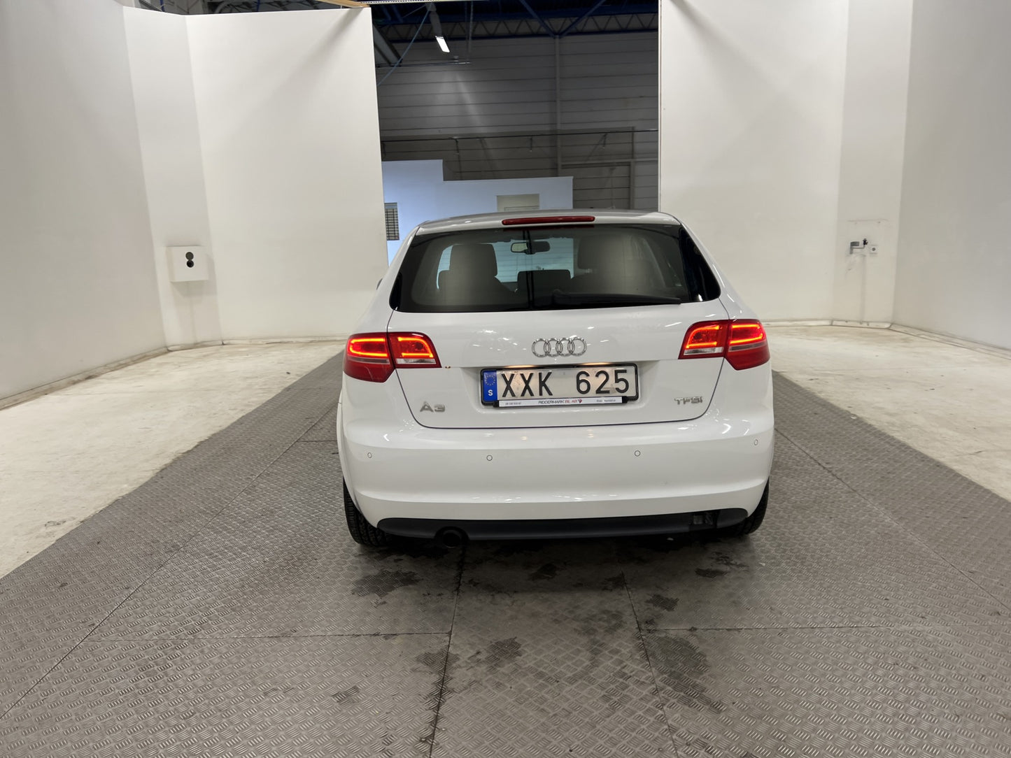 Audi A3 1.2 TFSI 105hk Attraction Värmare Sensorer Välservad