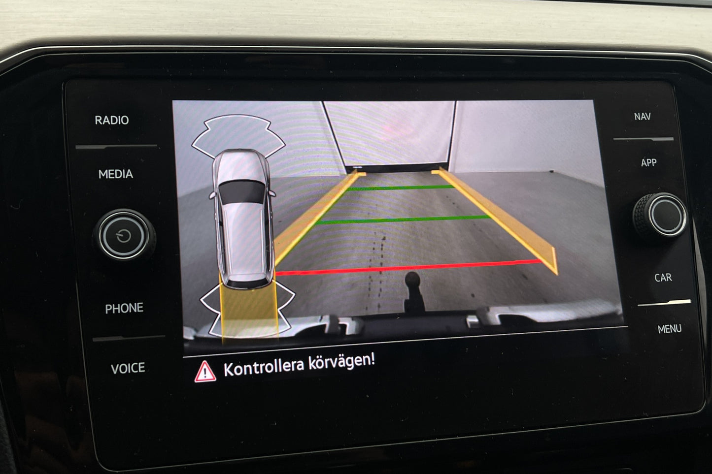 Volkswagen Passat 4M 200hk R-Line Cockpit Skinn Drag MOMS