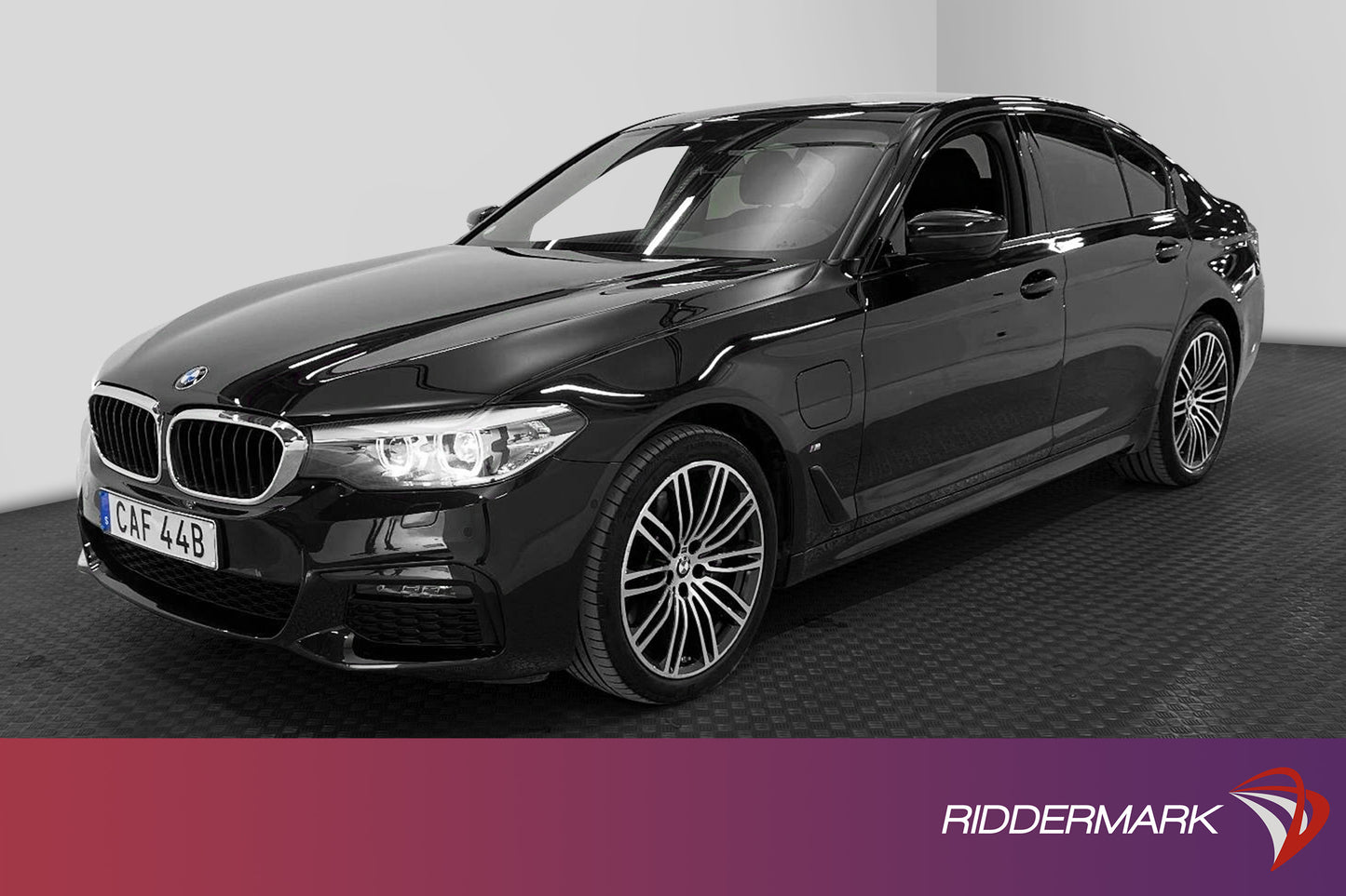 BMW 530e iPerformance 252hk M Sport Backkamera H/K Navi