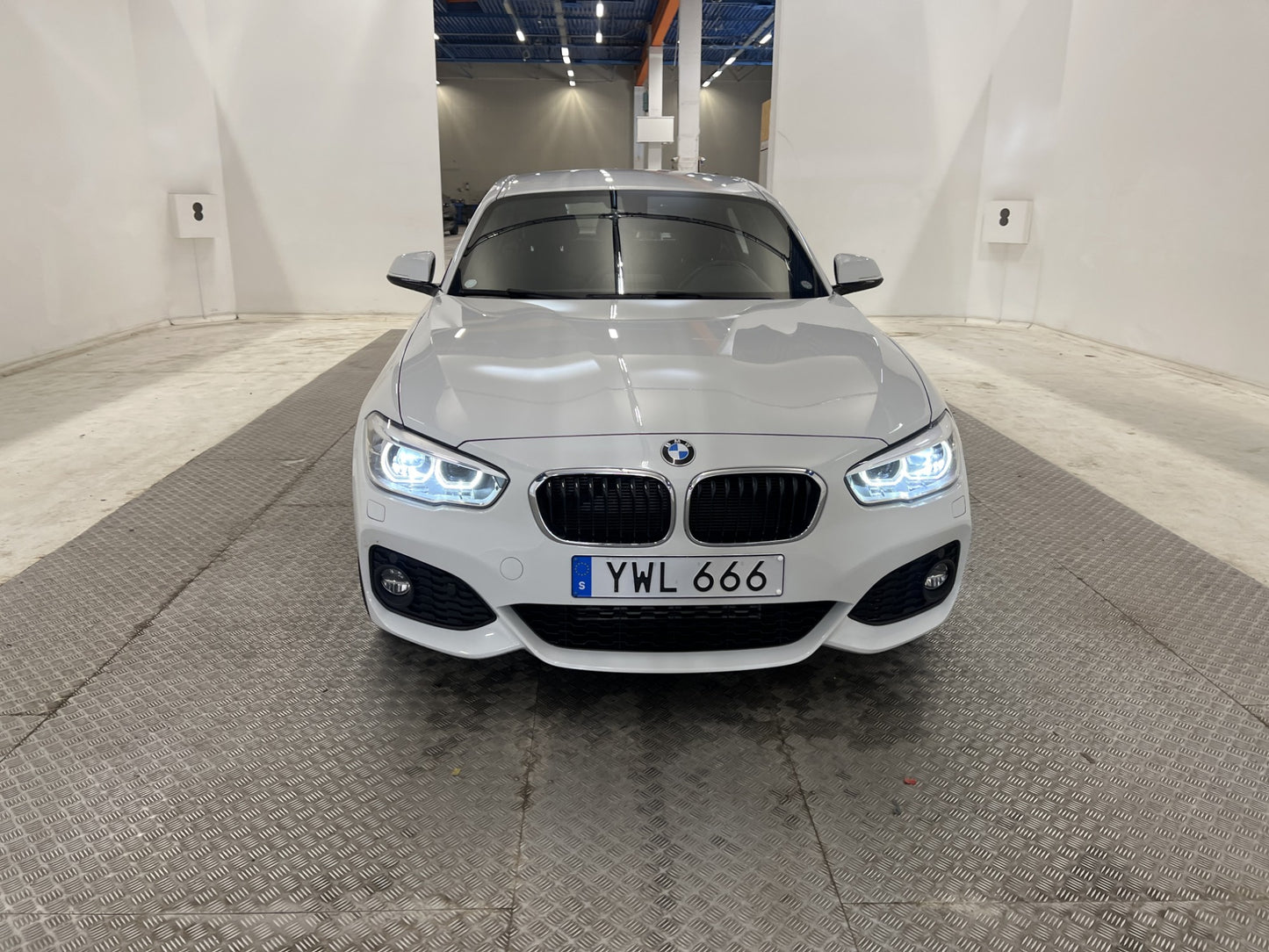 BMW 118d xDrive 150hk M Sport M/K-Värmare BT Välservad