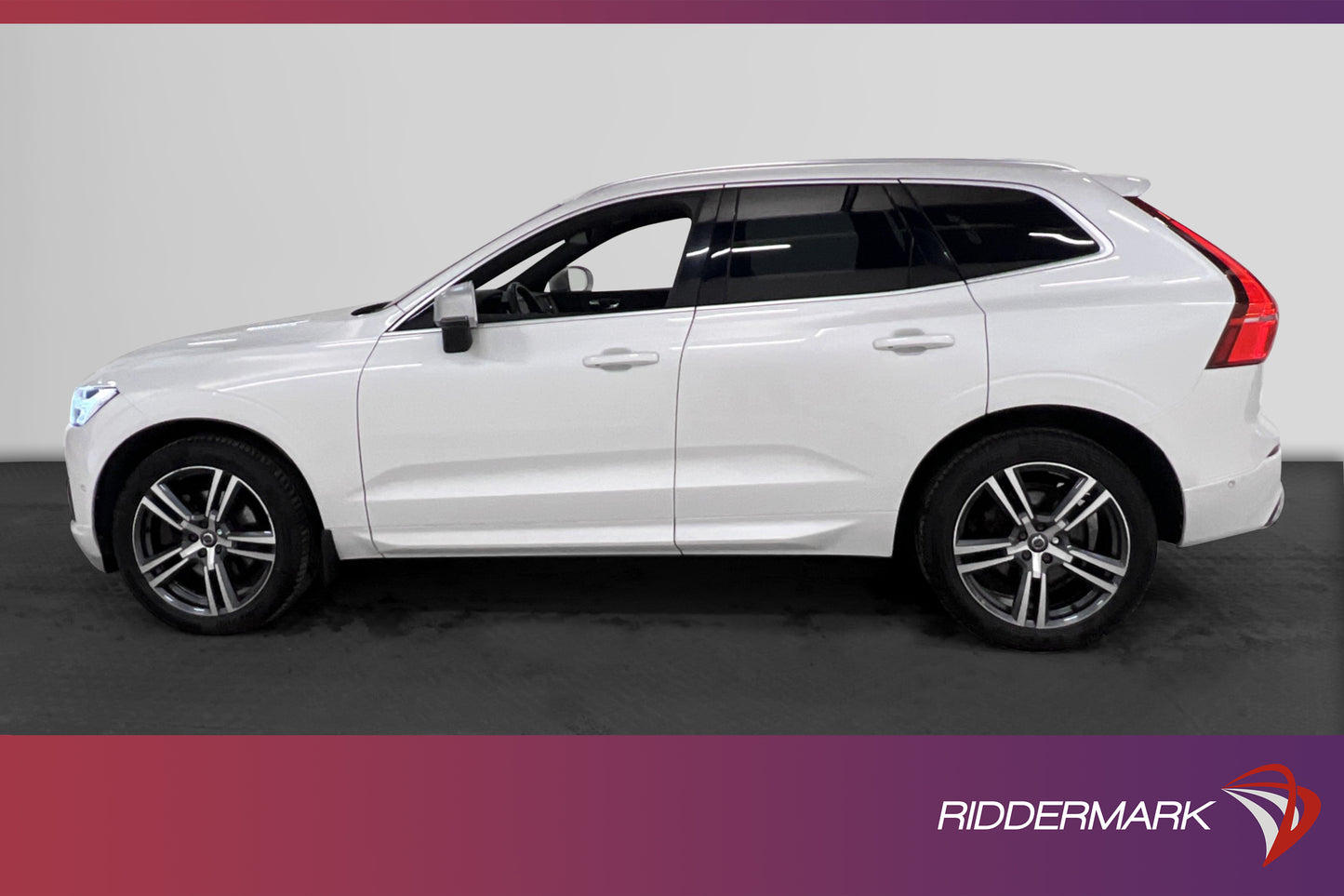 Volvo XC60 D5 AWD R-Design VOC Pano Drag 360° Pdc Blis 235hk