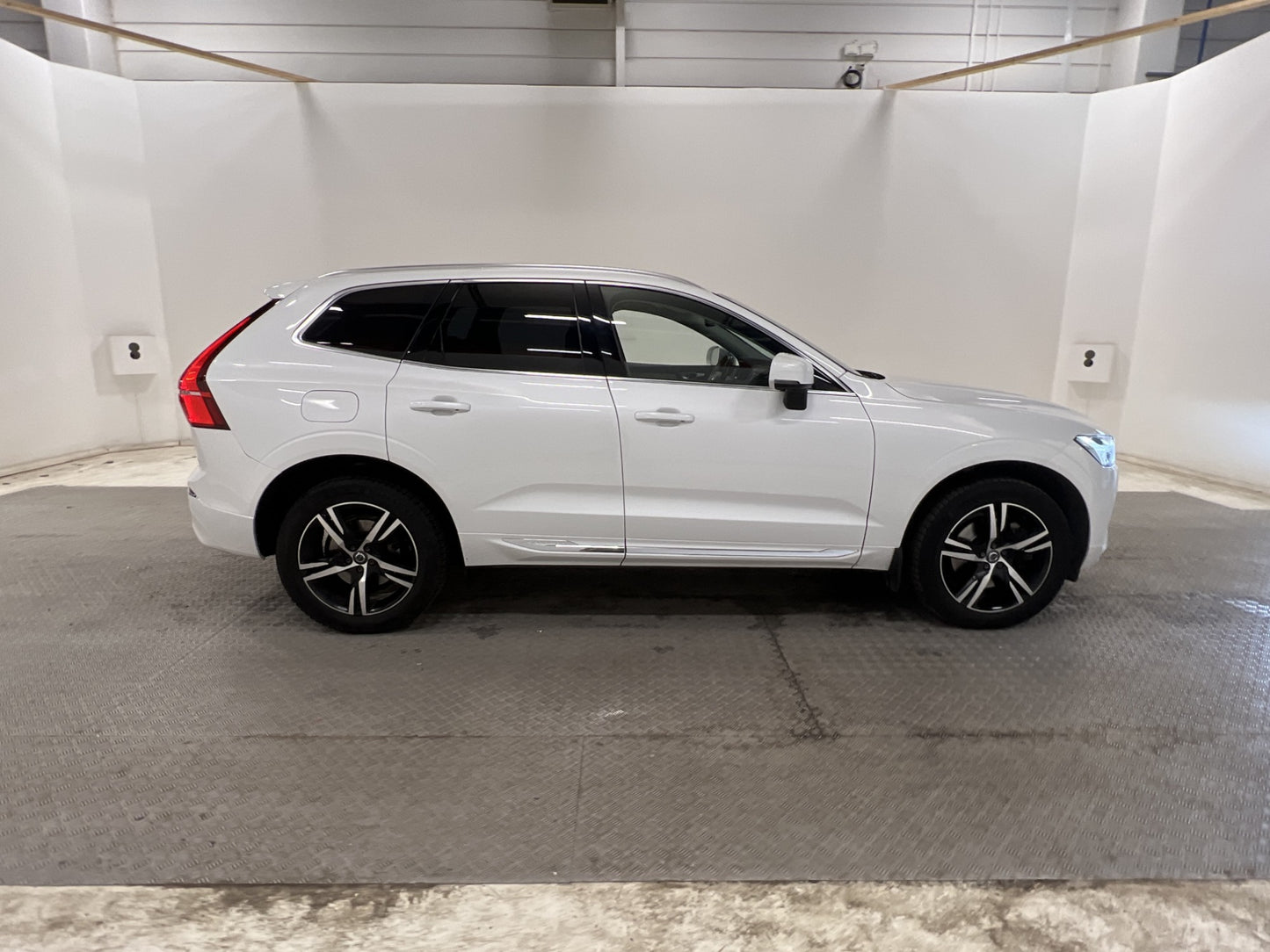 Volvo XC60 D4 AWD 190hk Inscription VOC D-värm Drag Keyless