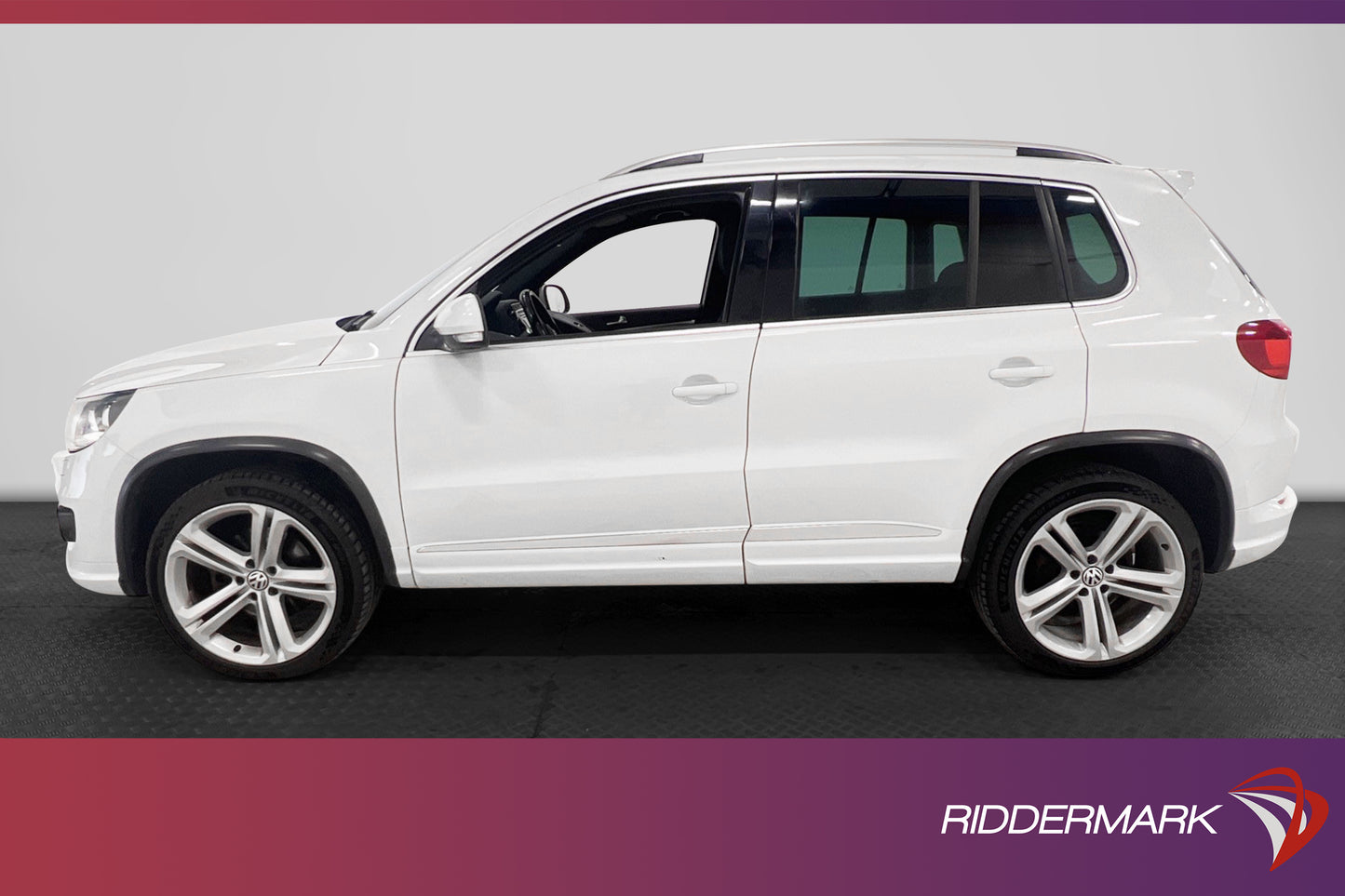 Volkswagen Tiguan 1.4 TSI R-Line P-värme Dragkrok Backkamera