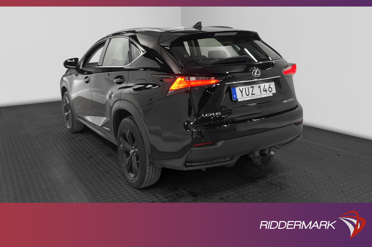 Lexus NX 300h AWD 2.5 197hk Skinn Drag B-Kam 580kr Skatt