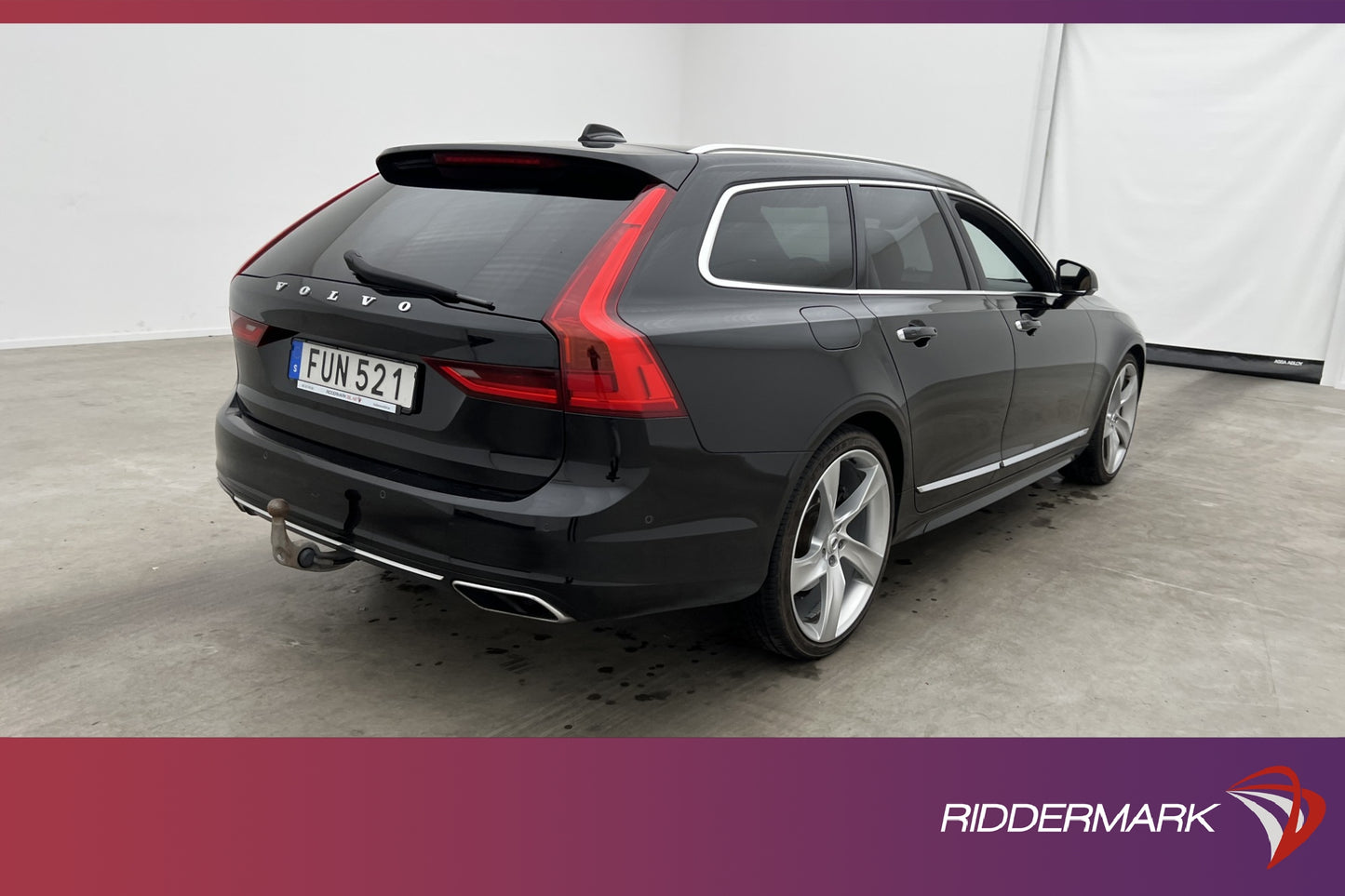 Volvo V90 T6 AWD Inscription VOC Pano Luft B&W HUD BLIS Drag