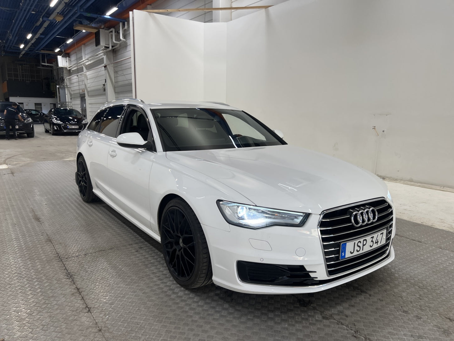 Audi A6 Avant 3.0TDI V6 Quattro 218hk D-värmare Drag 20" PDC