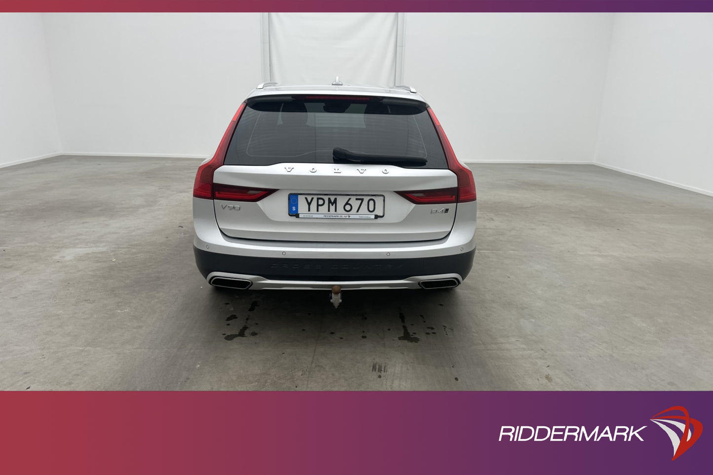 Volvo V90 Cross Country D4 AWD Momentum VOC D-Värm Drag