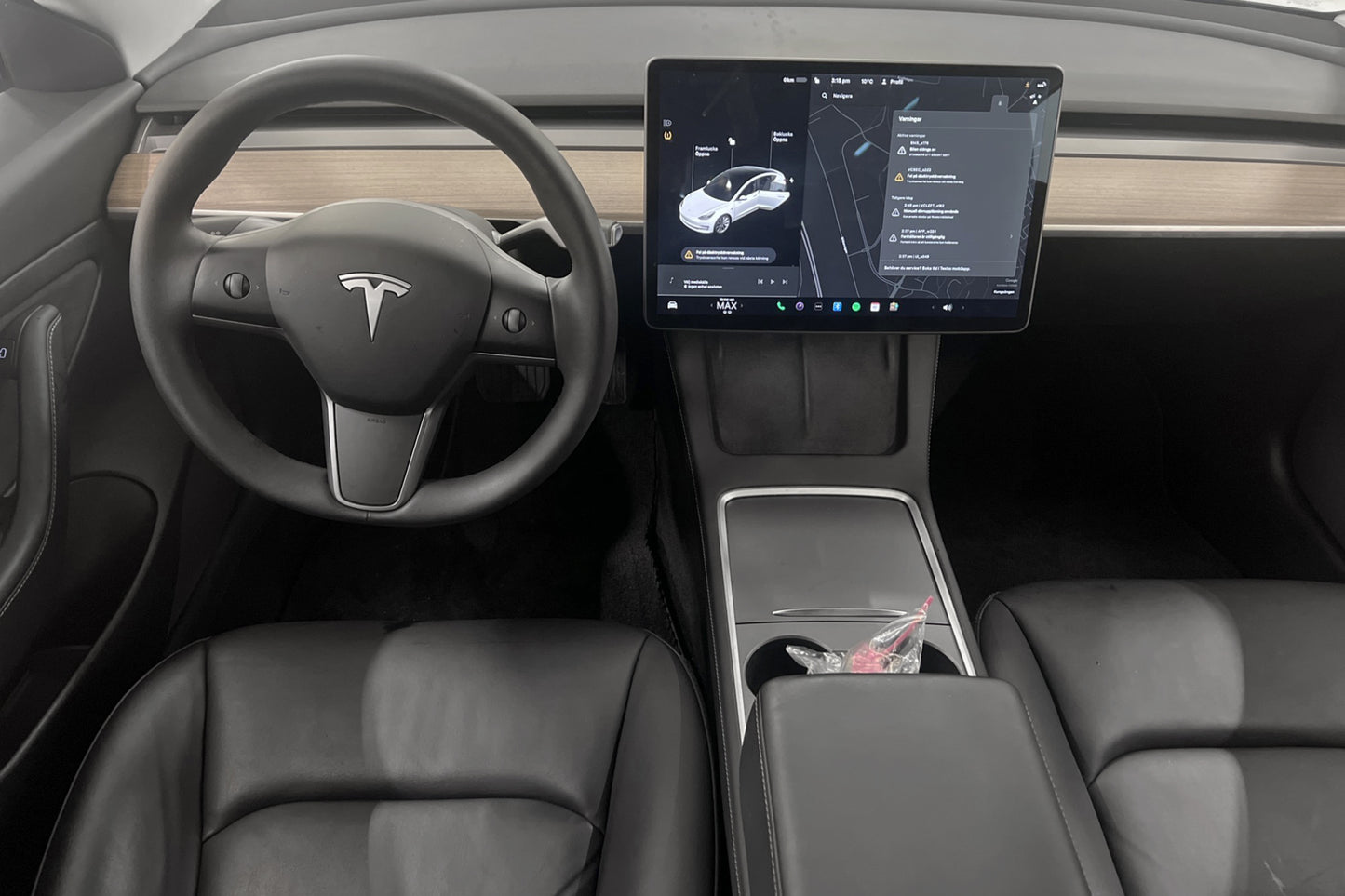 Tesla Model 3 Standard Range Plus 325hk Svensksåld Dragkrok