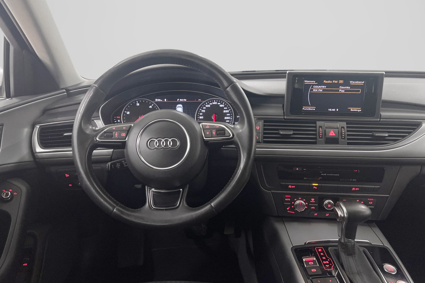 Audi A6 Avant 2.0 TDI 177hk S-Line Sensorer 0.51L/Mil