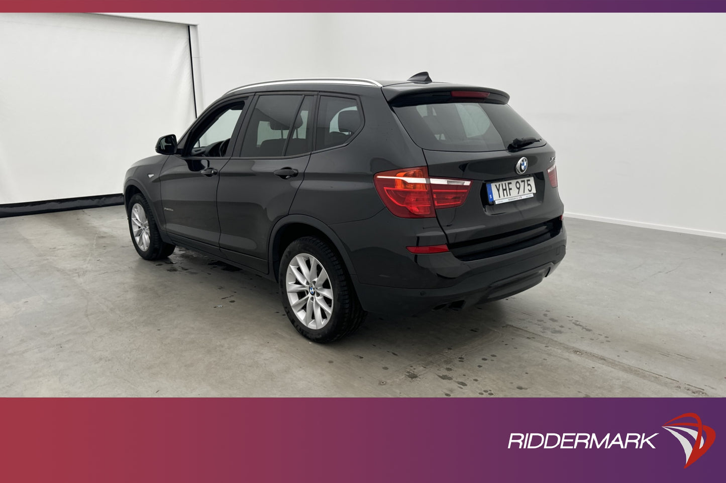 BMW X3 xDrive20d 190hk Värmare HiFi Sensorer Keyless