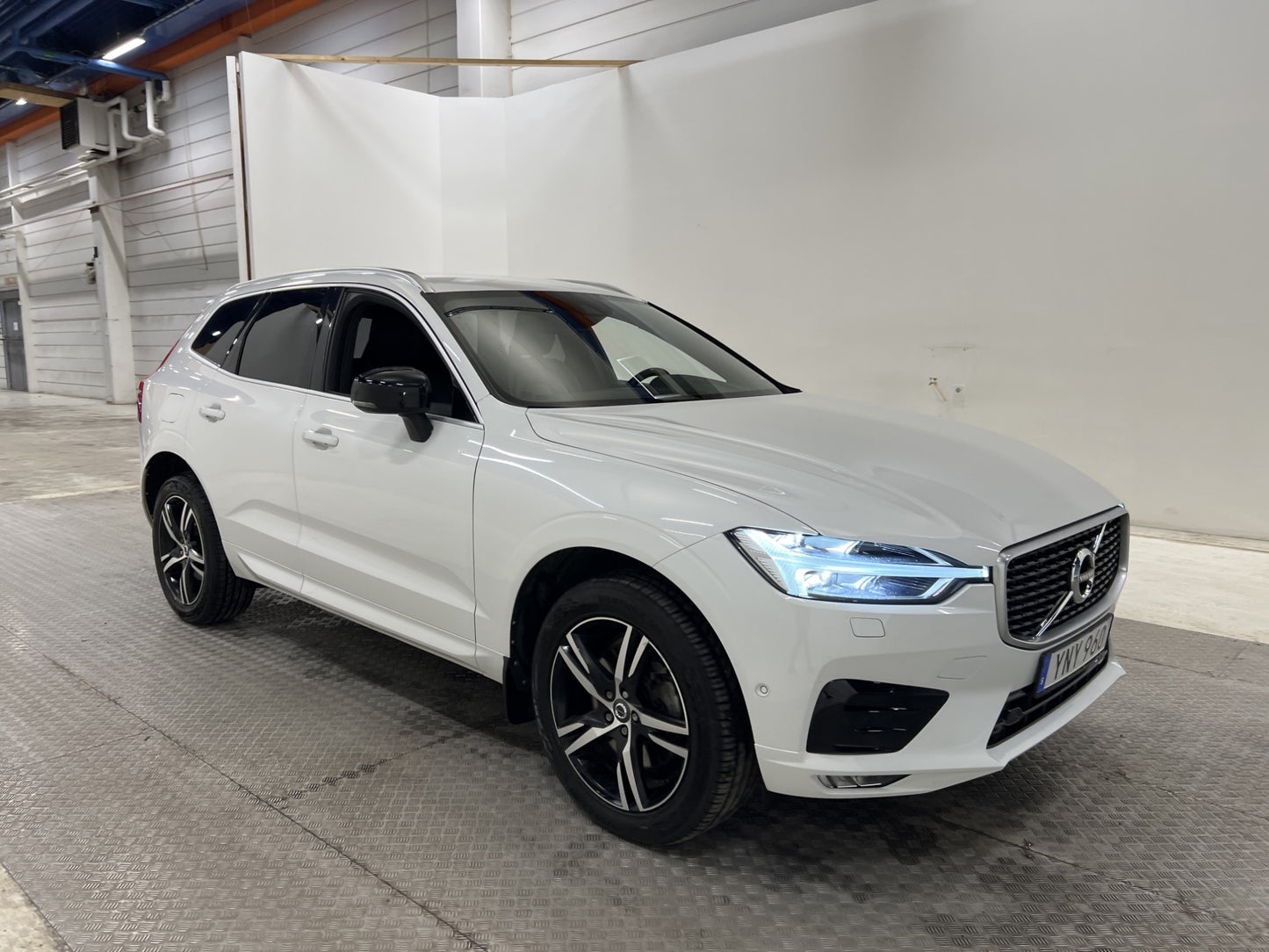 Volvo XC60 D4 AWD 190hk R-Design Värmare VOC