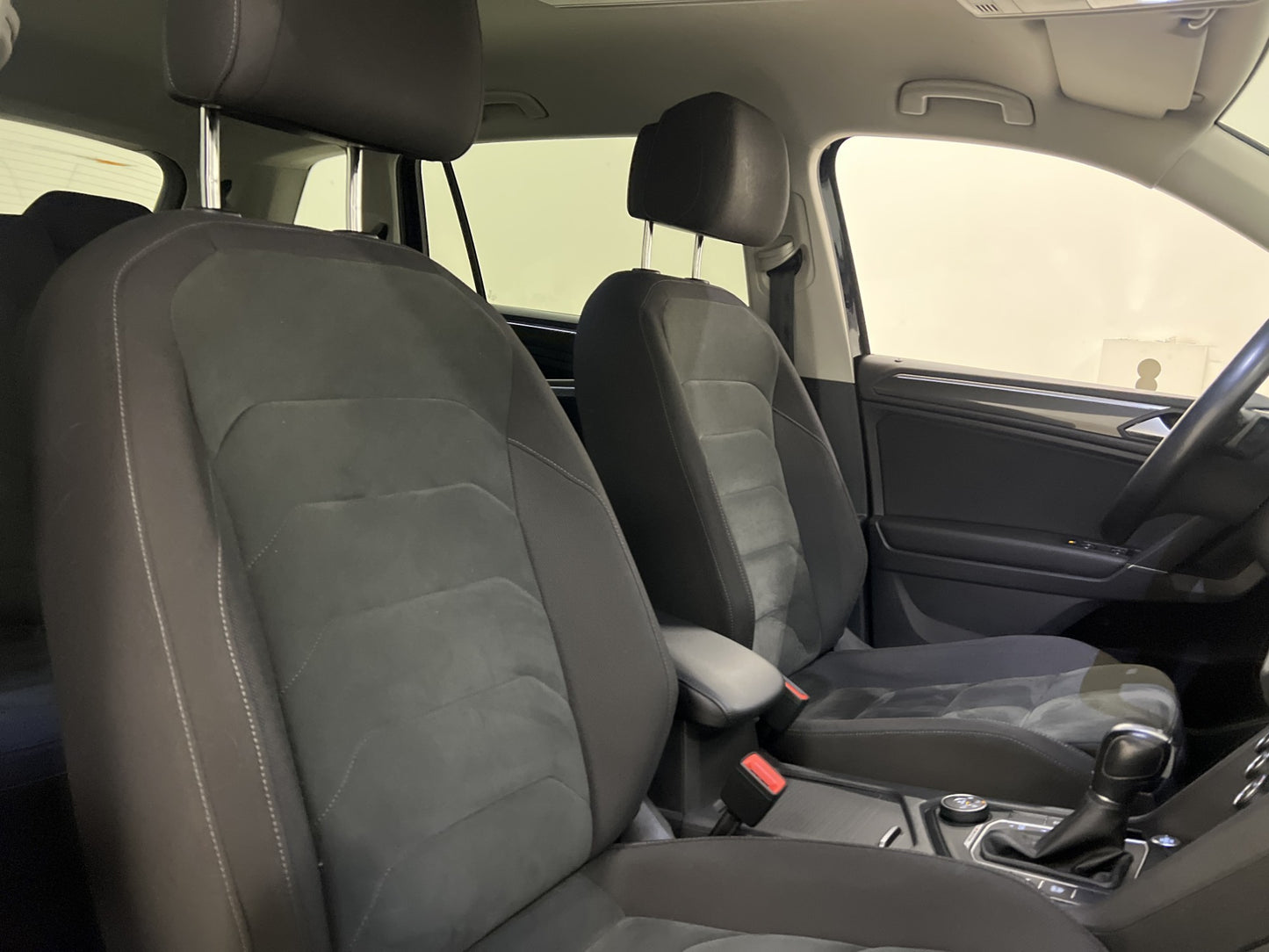 Volkswagen Tiguan Allspace 4M 7-Sits R-line Värmare Cockpit