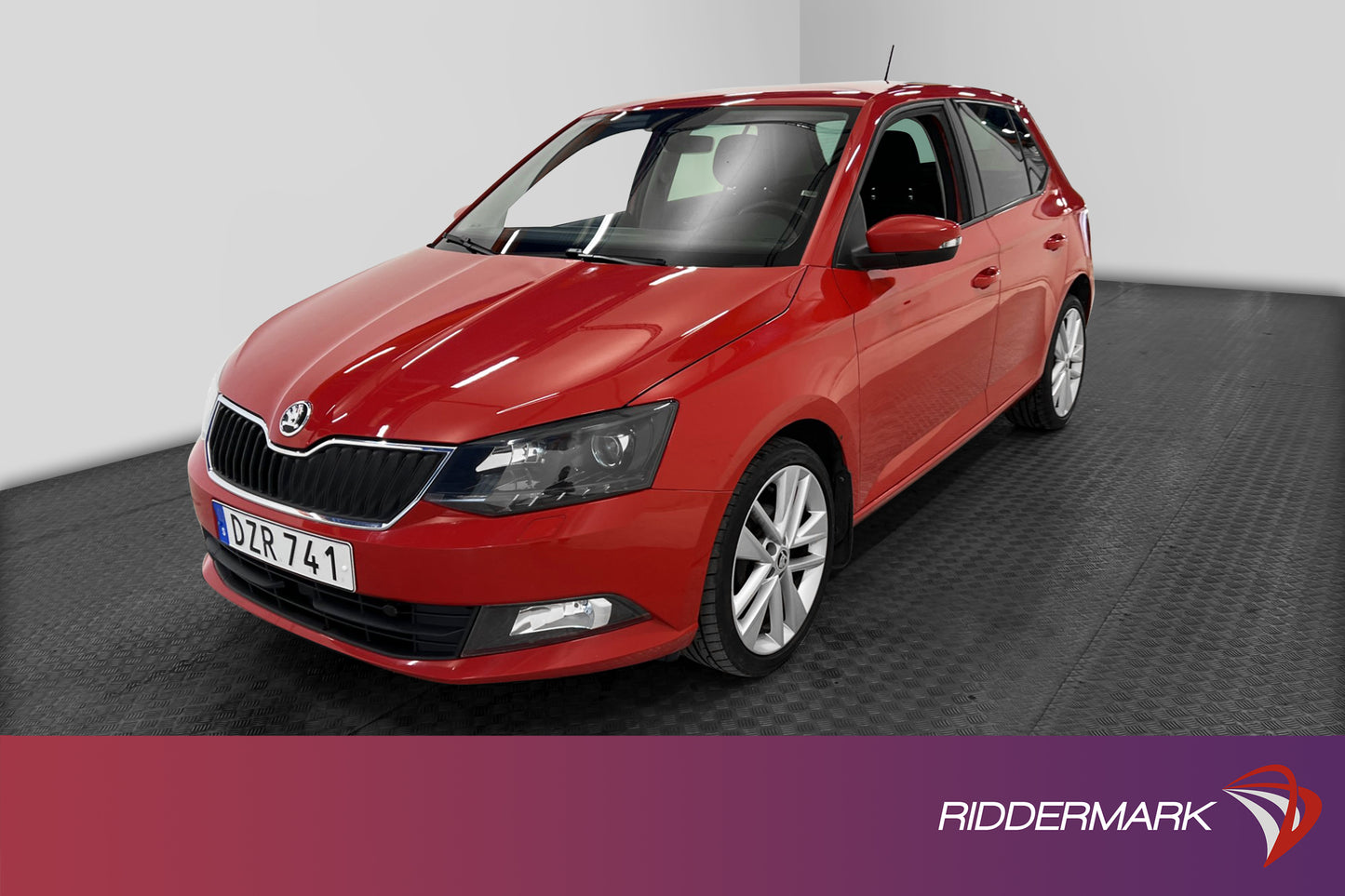 Škoda Fabia 1.2 TSI 90hk P-sensor Farthållare Nyservad