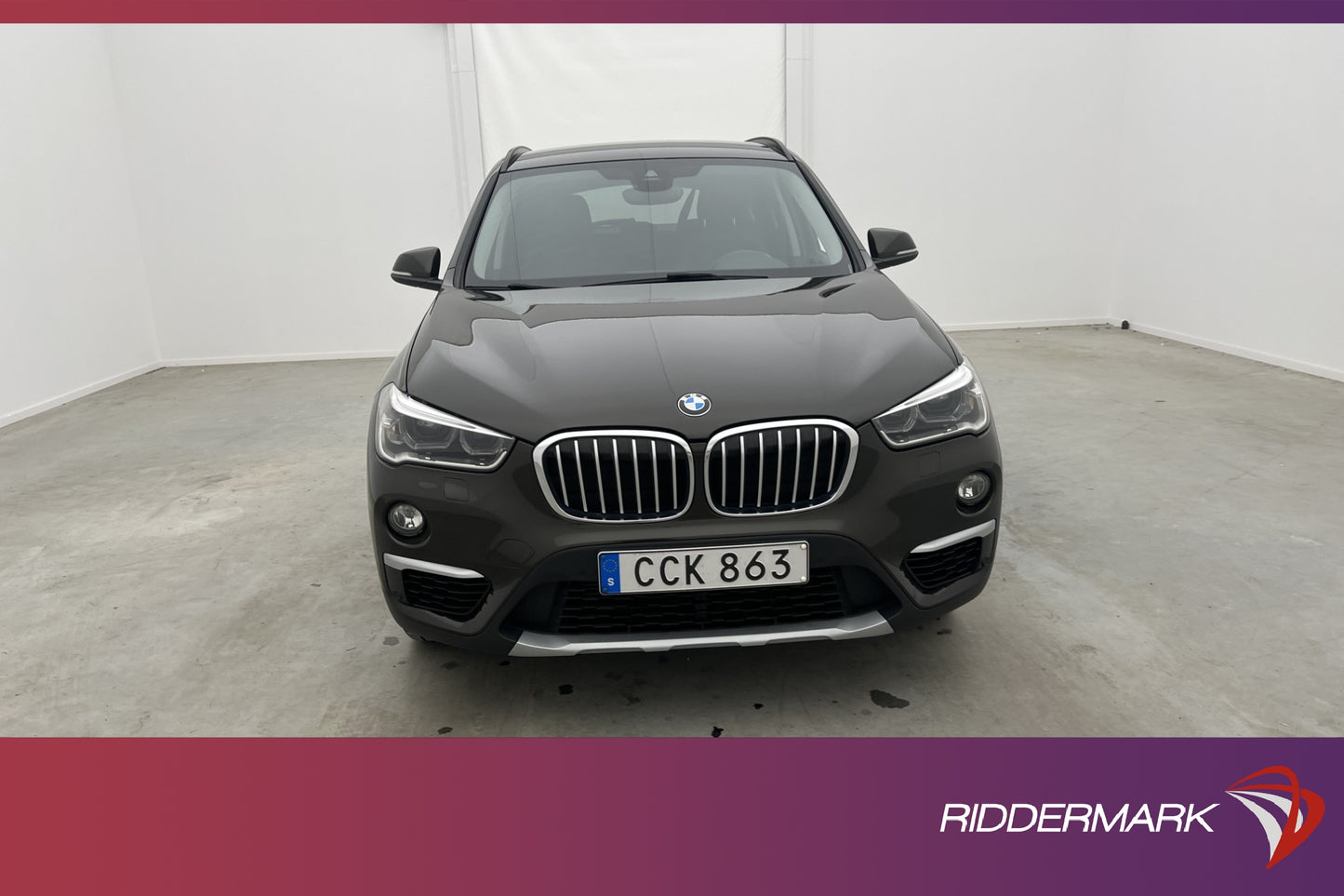 BMW X1 xDrive18d 150hk X-Line Kamera Rattvärme Drag Välserv