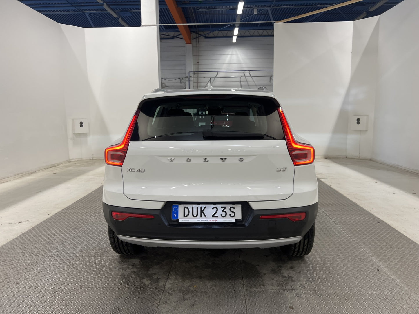 Volvo XC40 D3 150hk Momentum P-Värm Rattvärme PDC VOC Eu6