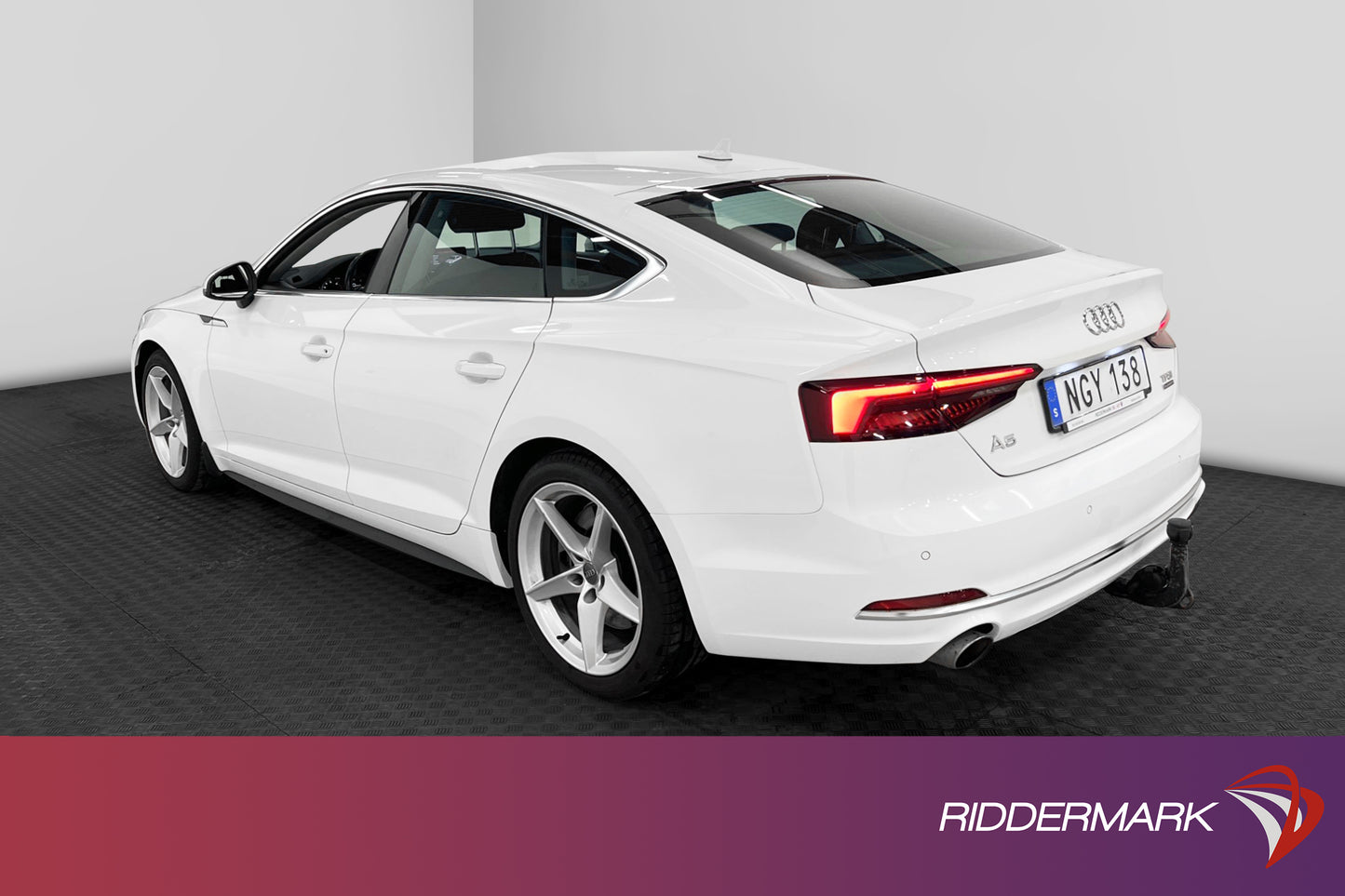 Audi A5 Sportback 2.0 TFSI quattro 252hk Proline B-Värm Drag