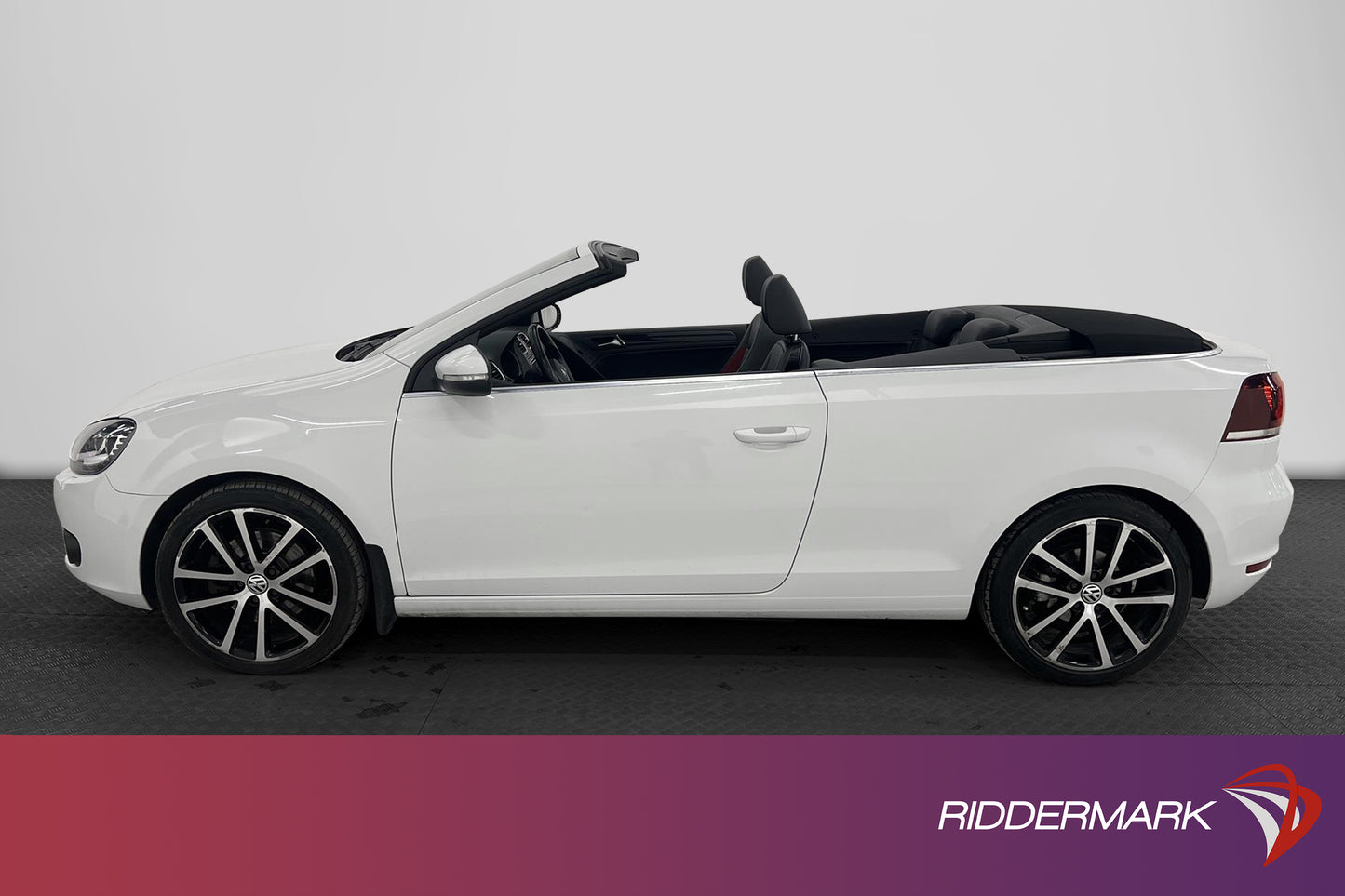 Volkswagen Golf Cabriolet 160hk Premium pkt Sportstolar