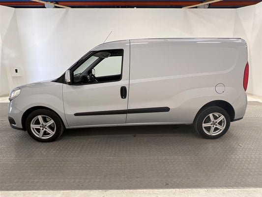 Fiat Doblo Maxi 1.3 Multijet 3-sits Farthållare Drag Moms