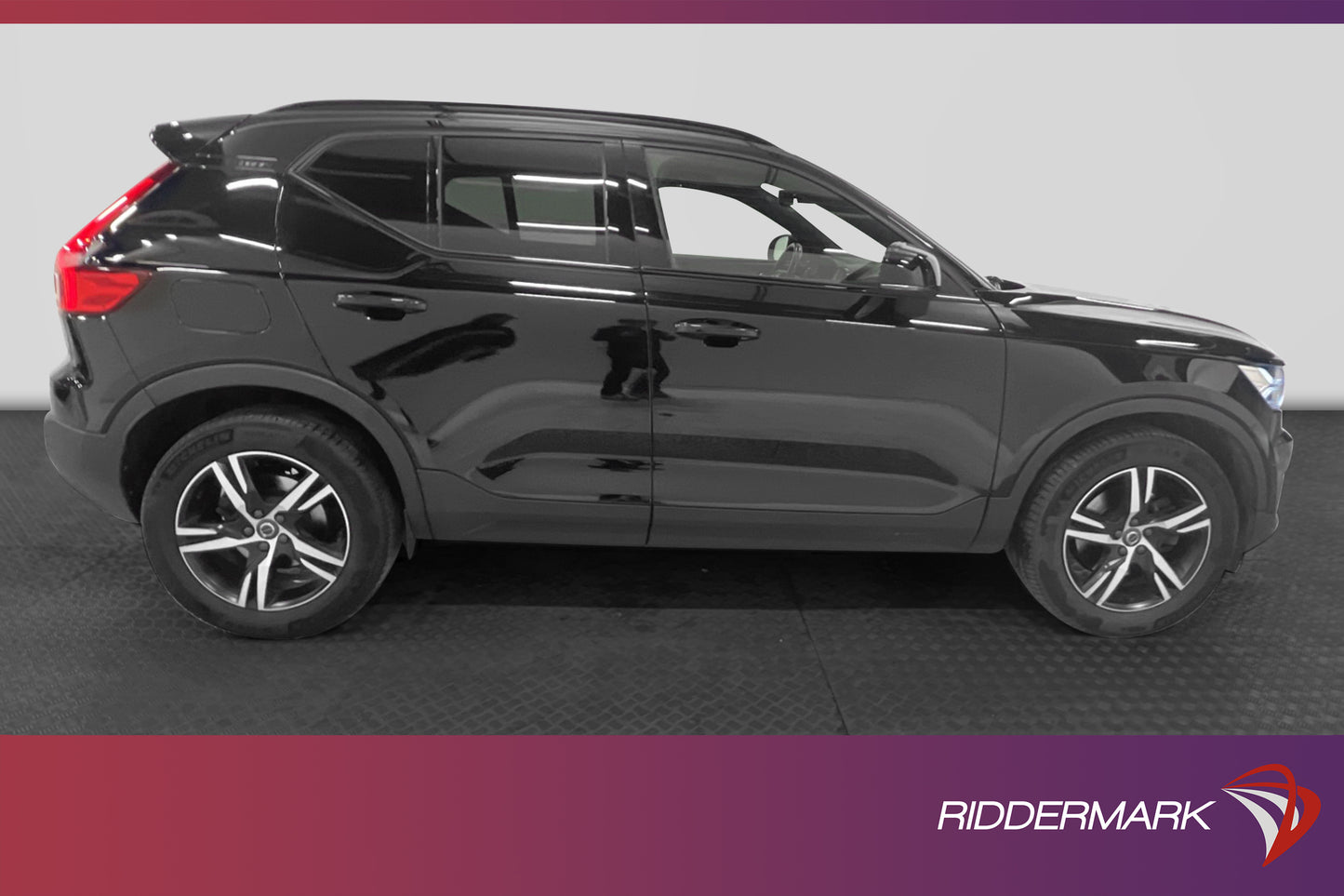 Volvo XC40 D3 AWD 150hk R-Design Kamera Navi Keyless Drag