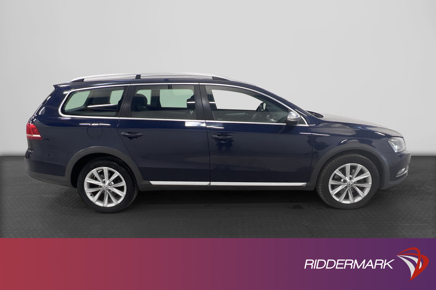 Volkswagen Passat Alltrack 2.0 TDI 170hk 4M B-Kamera Skinn