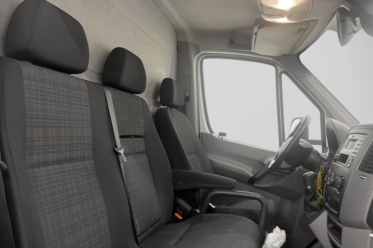 Mercedes-Benz Sprinter 316CDI Värmare Bakgavellyft Moms