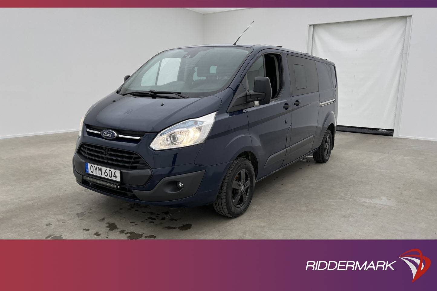 Ford Transit Custom Crew Van L2 155hk Värmare Drag B-Kamera