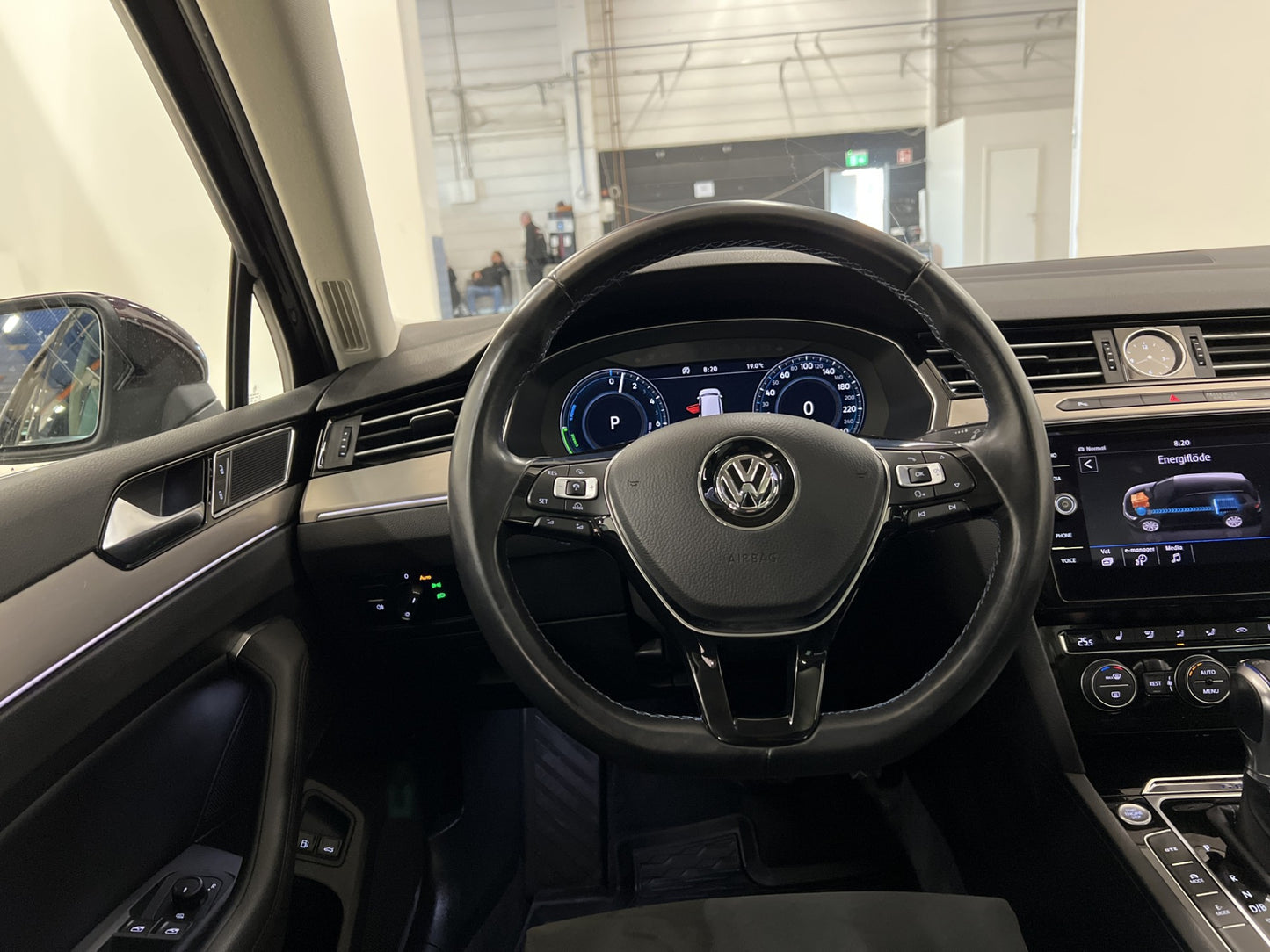 Volkswagen Passat GTE 218hk Active info Drag PVärm BKamera