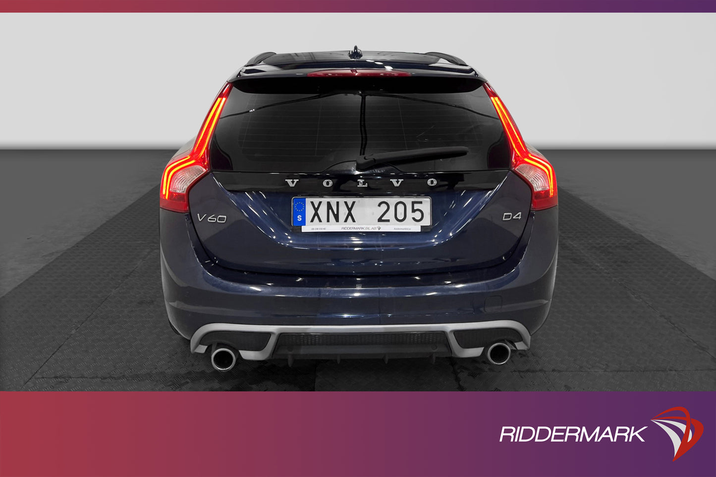 Volvo V60 D4 163hk R-Design VOC Taklucka Värm Navi Sensorer