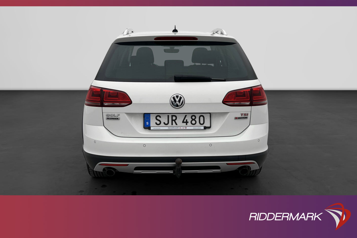 Volkswagen Golf Alltrack TSI 4M 180hk Värmare Kamera Drag