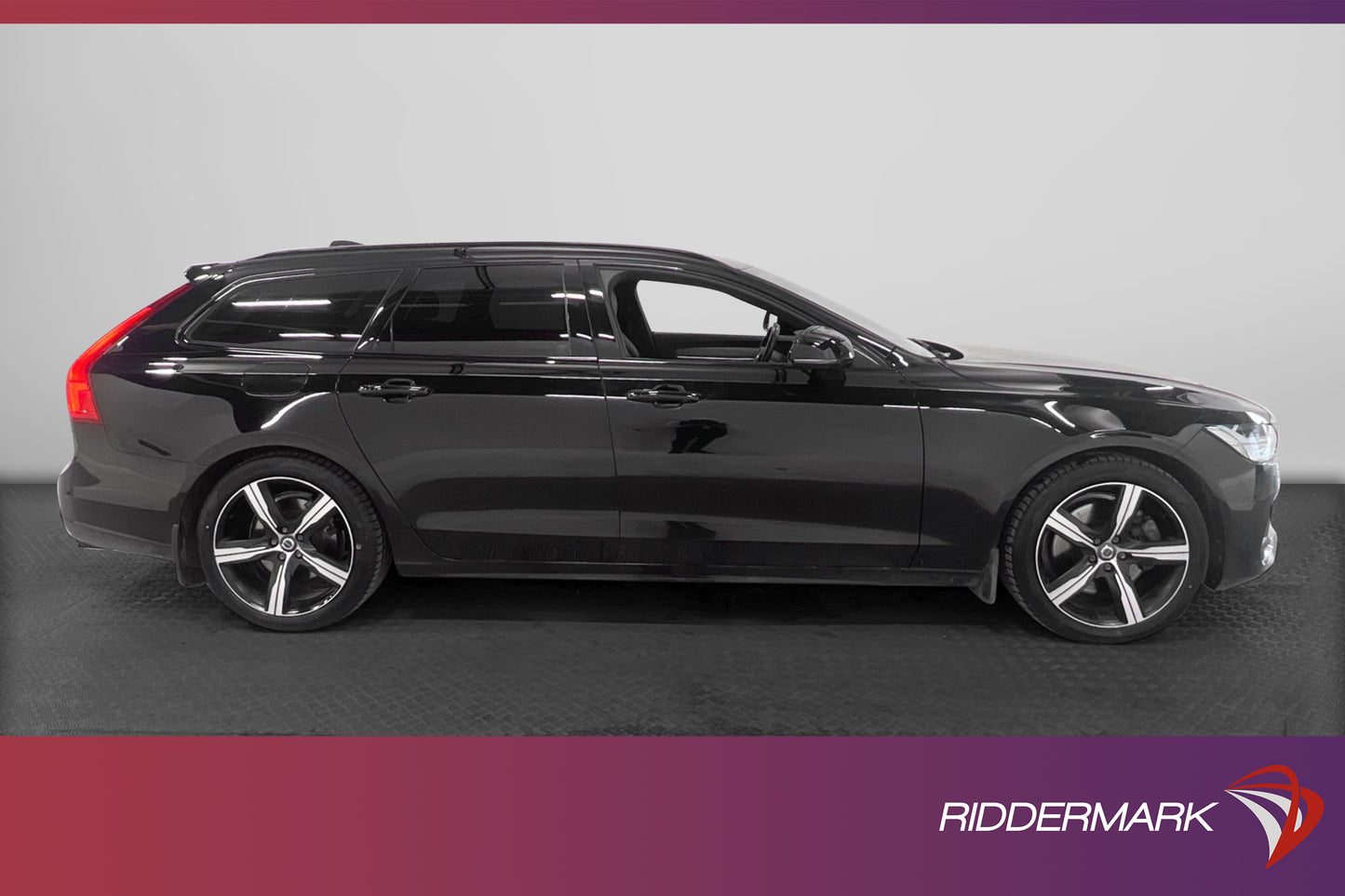 Volvo V90 T8 TwEn AWD 392hk R-Design VOC Bkamera Drag