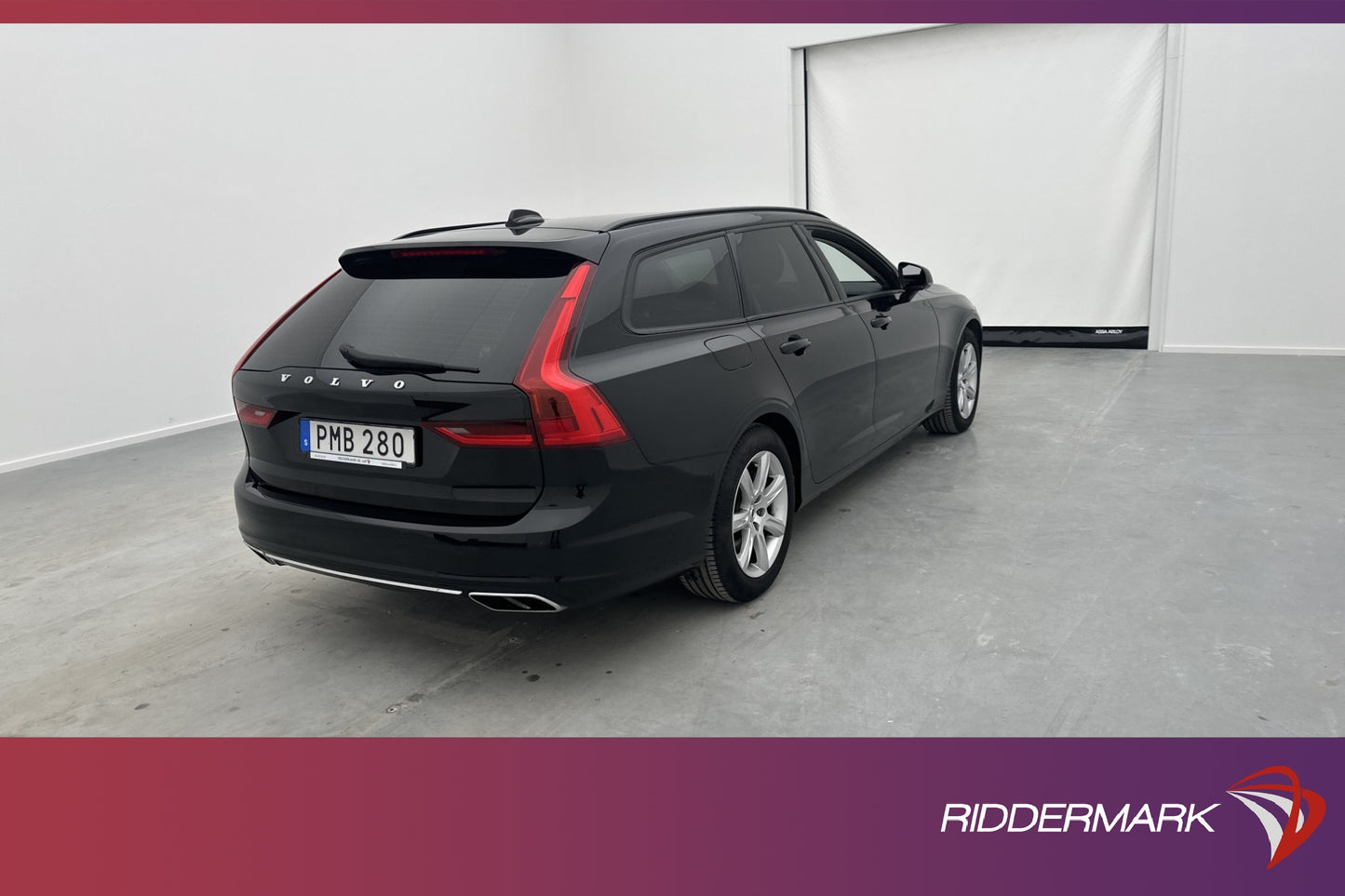 Volvo V90 D4 190hk Business D-Värm Drag Carplay VOC