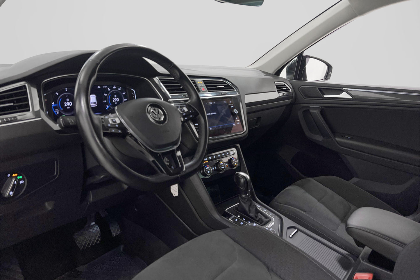 Volkswagen Tiguan 2.0 TDI 4M R-line Cockpit D-värm B-kam