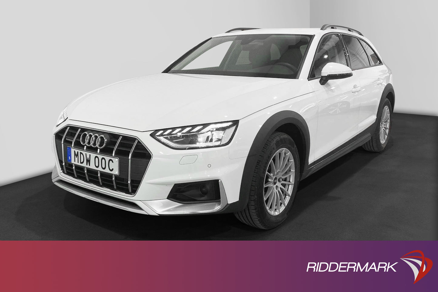 Audi A4 Allroad Quattro 40 TDI 204hk Cockpit Matrix D-värm