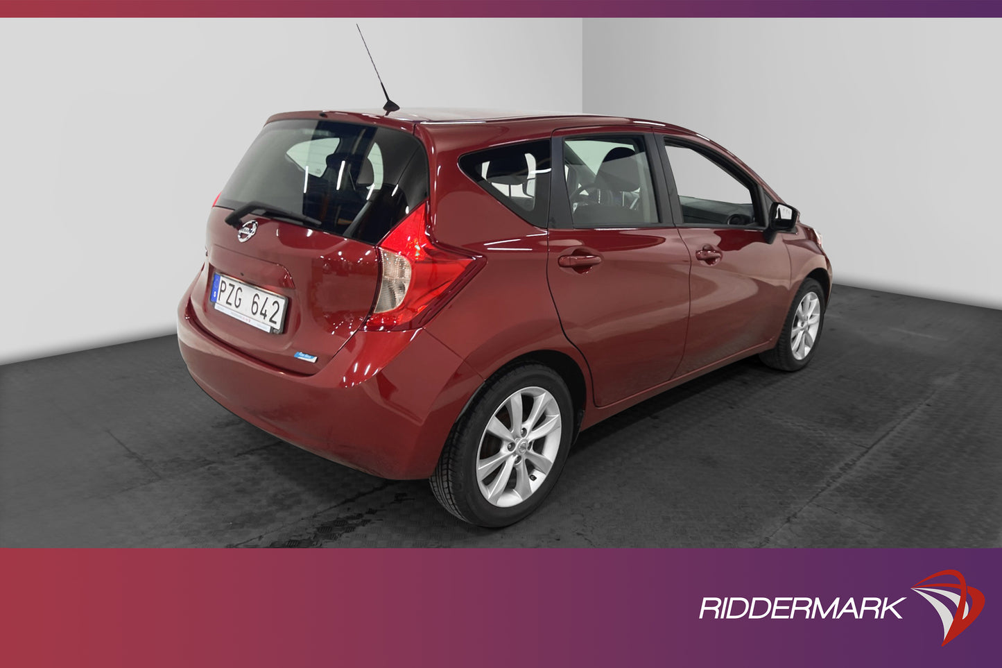 Nissan Note 1.2 80hk N-Connecta Panorama Navi 360° Välservad