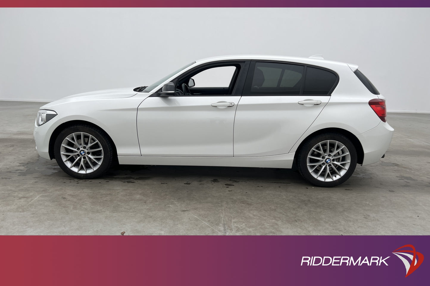 BMW 120 d Steptronic 184hk Sport line HiFi Skinn Välservad