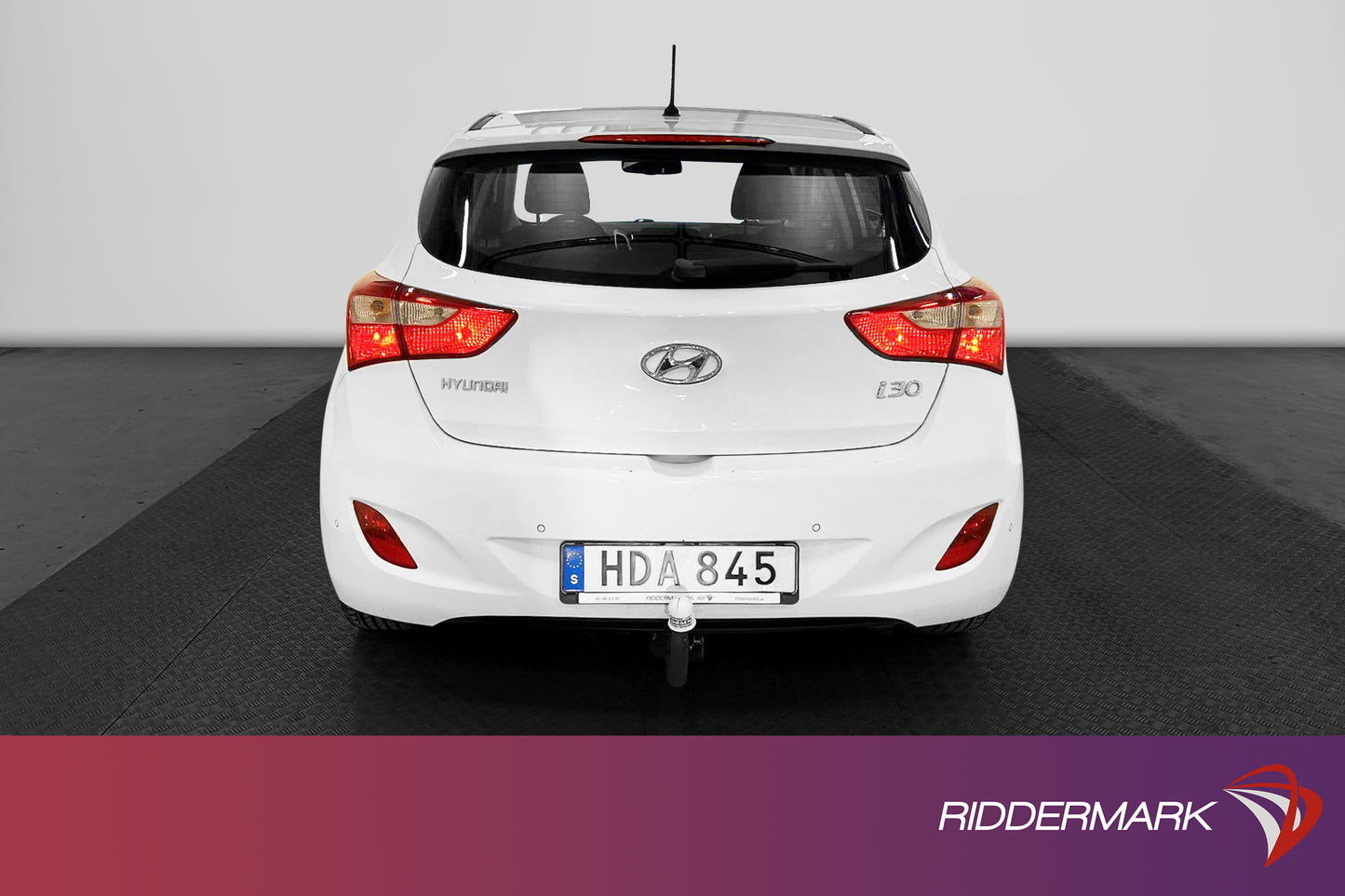 Hyundai i30 1.6 GDI 135hk Rattvärme P-sensor Drag Euro 6