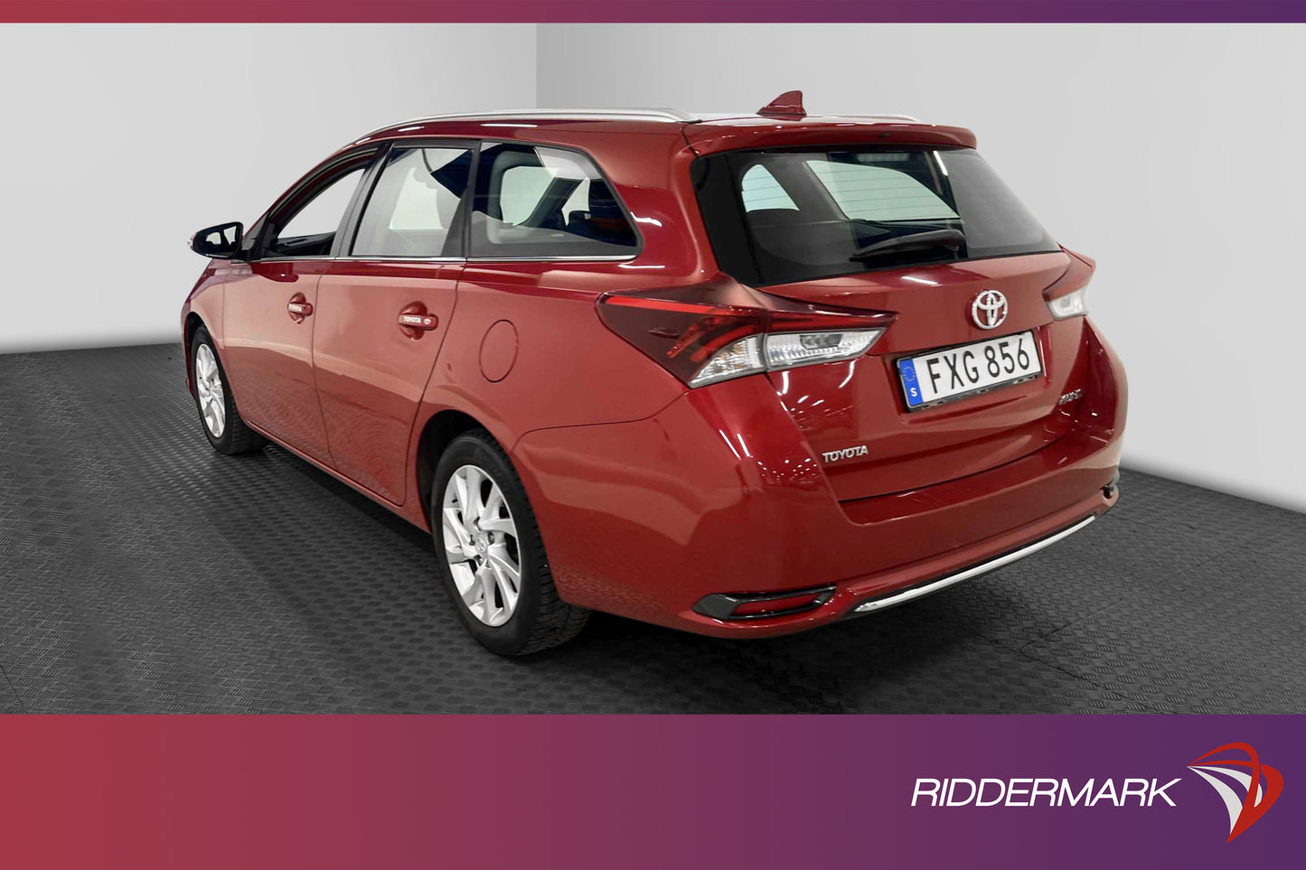 Toyota Auris TS 1.2T 116hk M/K-Värmare B-Kamera 822kr Skatt