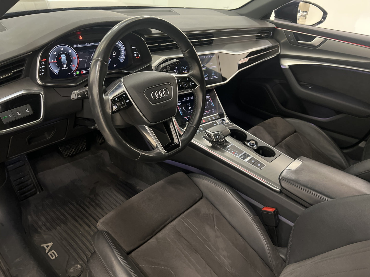 Audi A6 50 TDI Quattro D-värm Cockpit B-kamera Pano Matrix