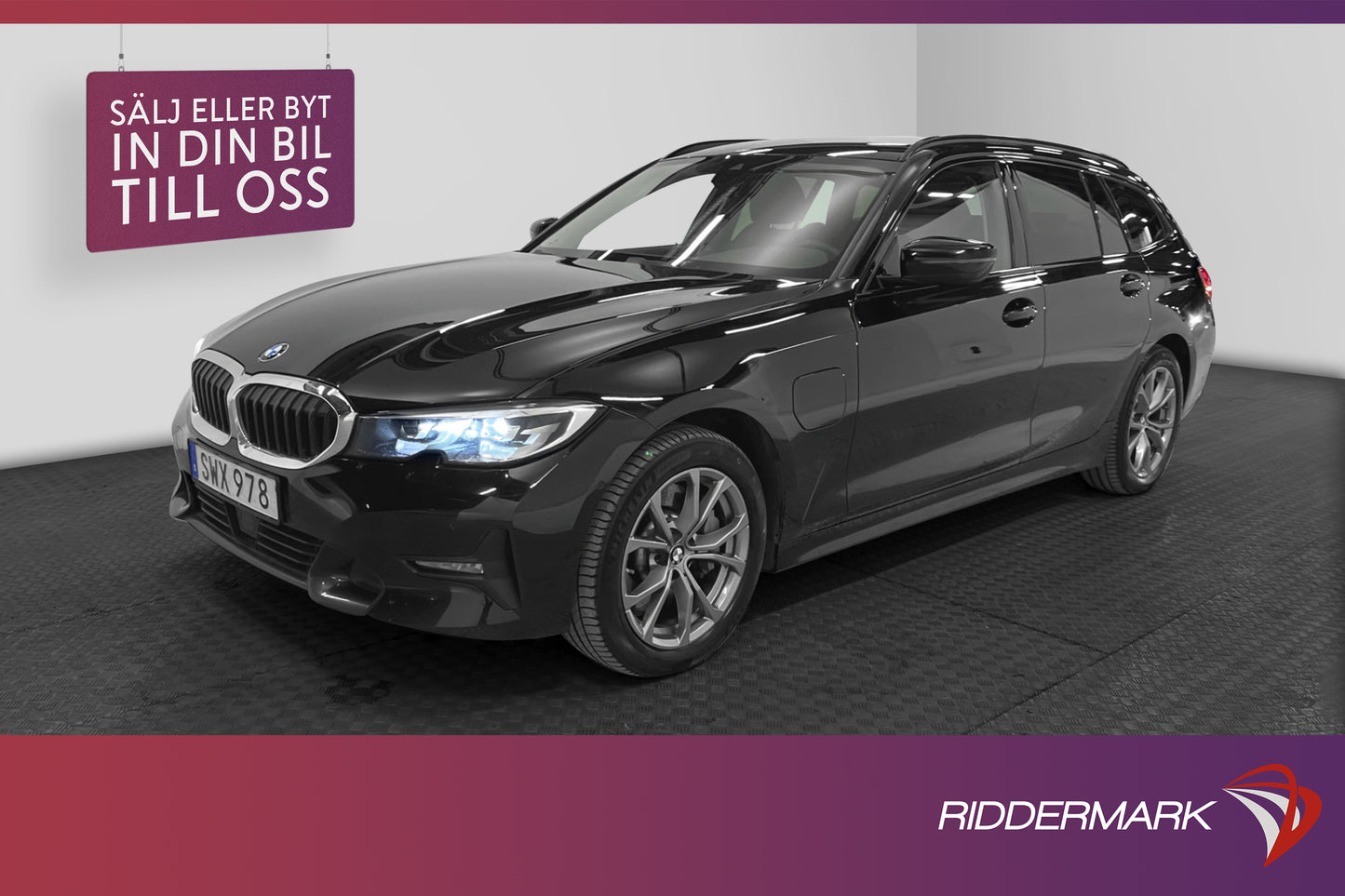 BMW BMW 330e xDrive Touring 292hk Sport Line Drag Skinn MOMS