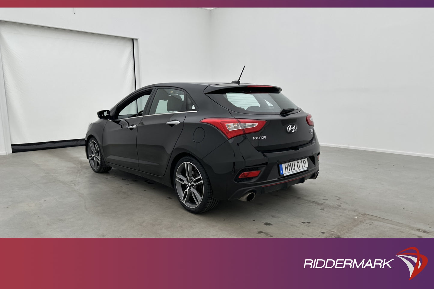 Hyundai i30 1.6 GDI 186hk Premium Kamera Navi Välservad