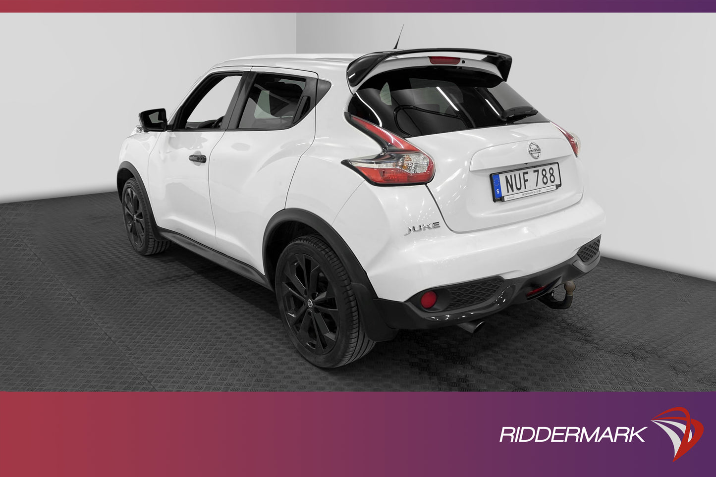 Nissan Juke 1.6 DIG-T 4x4 190hk M-värm 360° Skinn GPS Drag