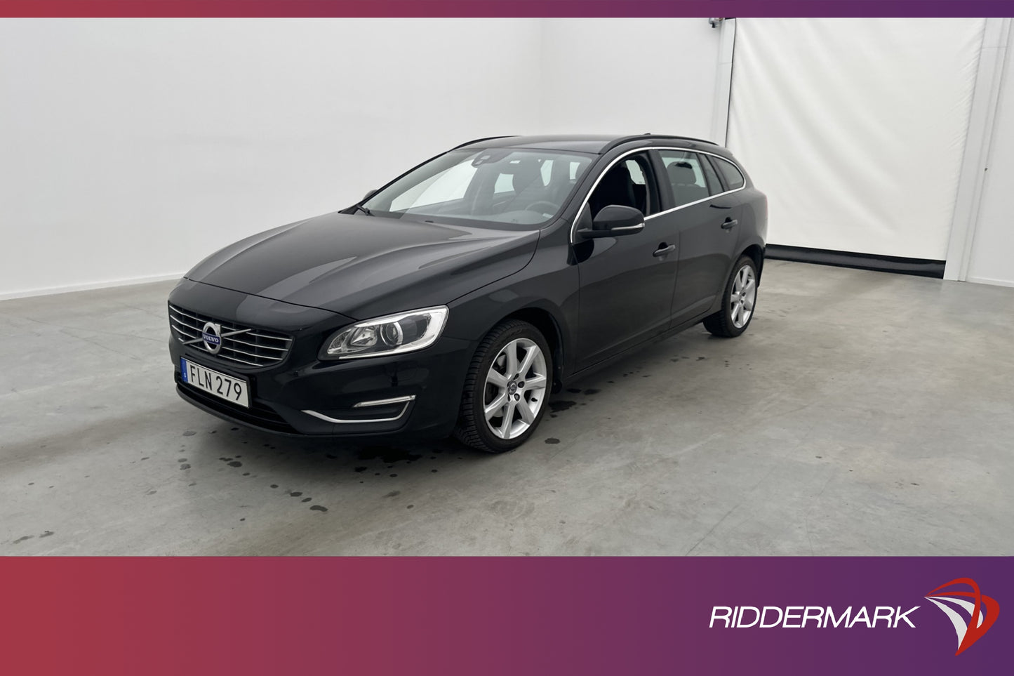 Volvo V60 D3 150hk Momentum VOC D-Värmare Navi Nyservad