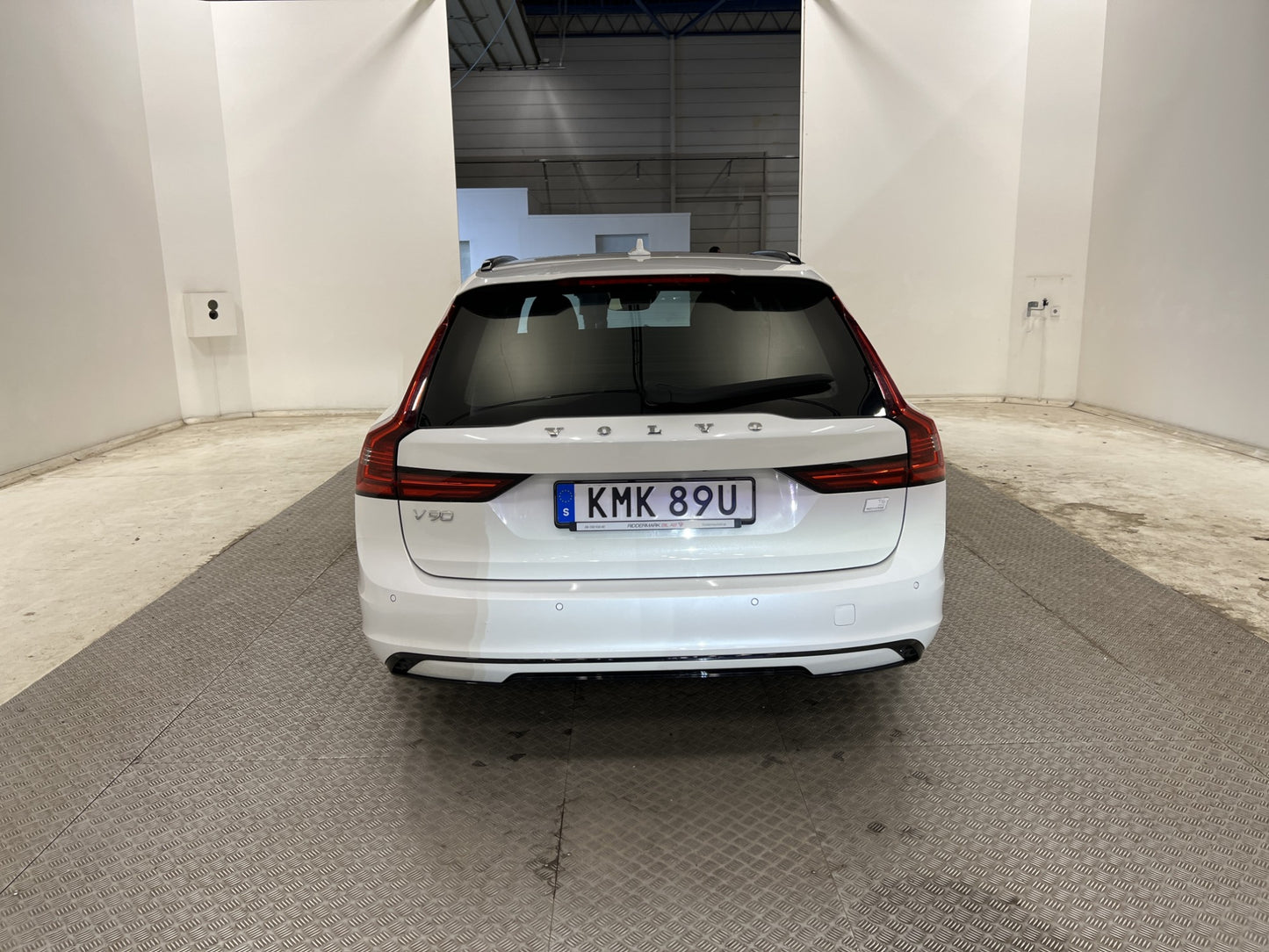 Volvo V90 T6 AWD Recharge 340hk R-Design 360* Pano H/K