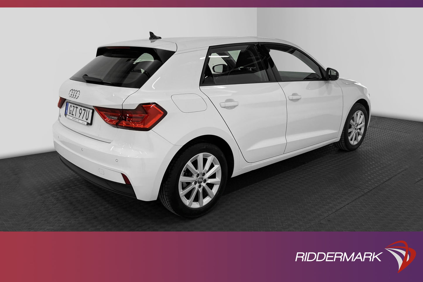 Audi A1 Sportback 30 TFSI S Tronic 116hk Proline Cockpit