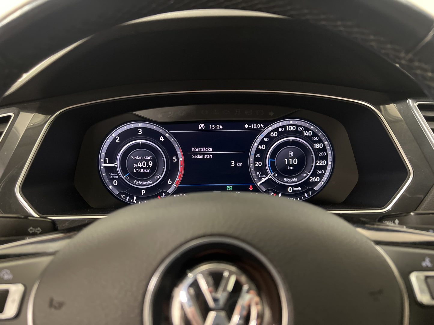 Volkswagen Tiguan Allspace 4M 190hk R-Line Cockpit Värm Drag