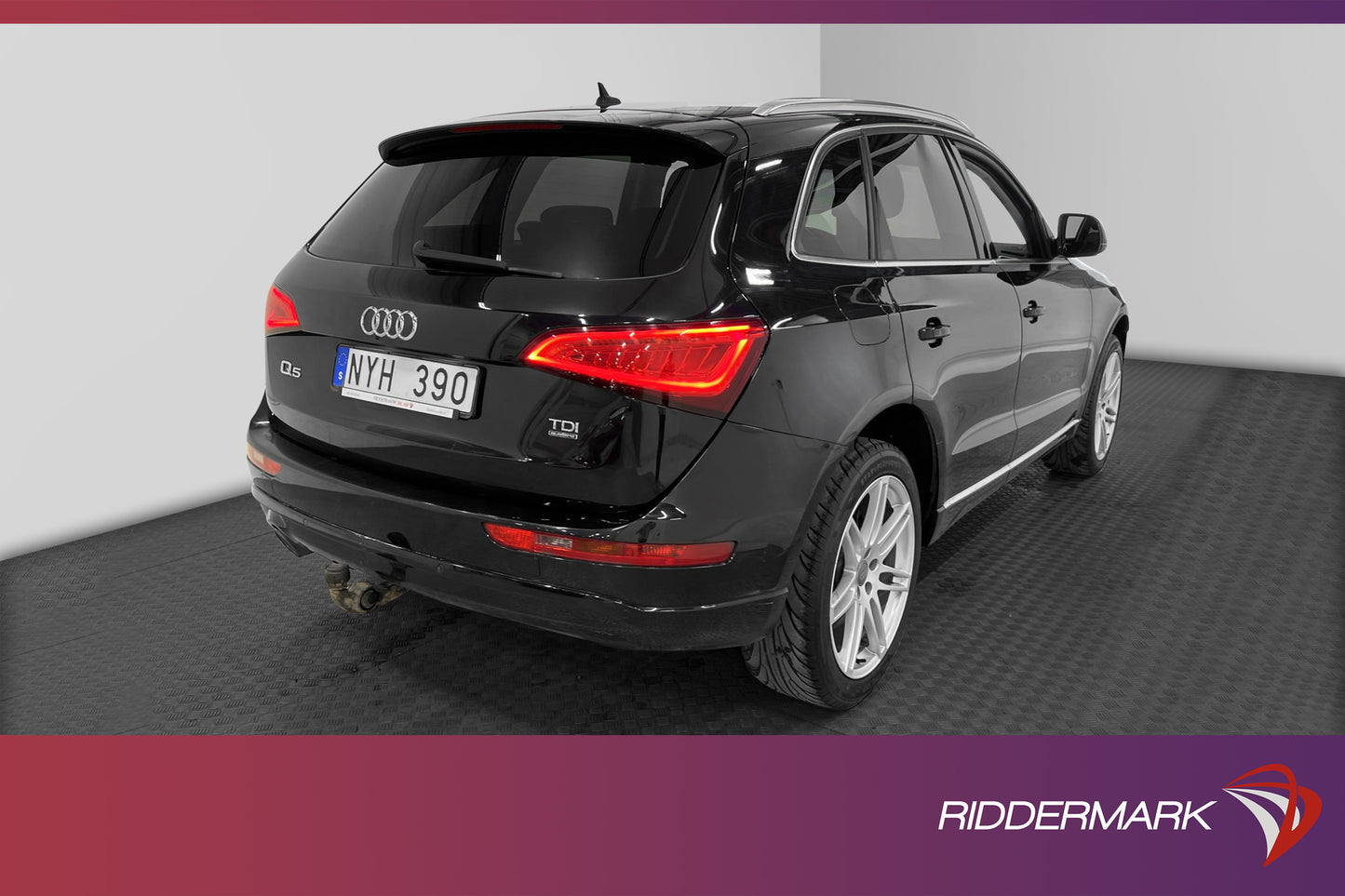 Audi Q5 20 TDI Quattro 177hk Sport Design Värmare Drag PDC