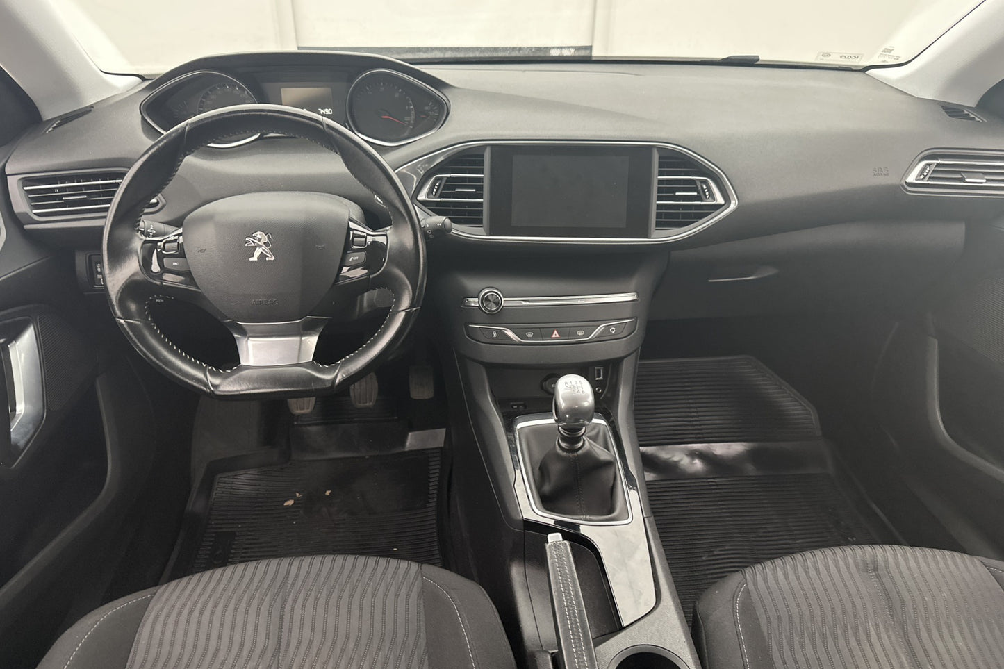 Peugeot 308 1.6 BlueHDI Active P-sensorer 120hk